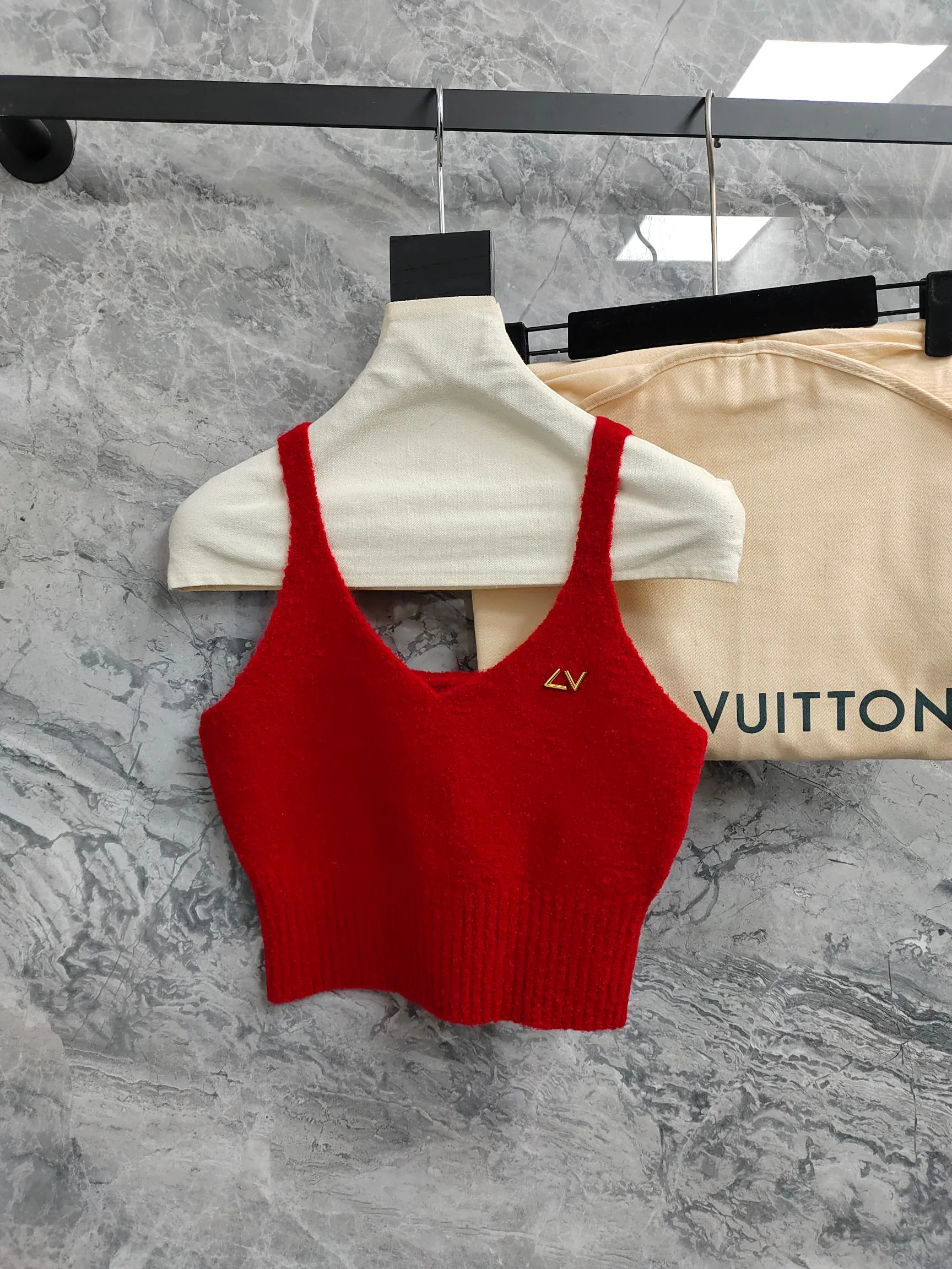 Топы Женские Louis Vuitton 6881608