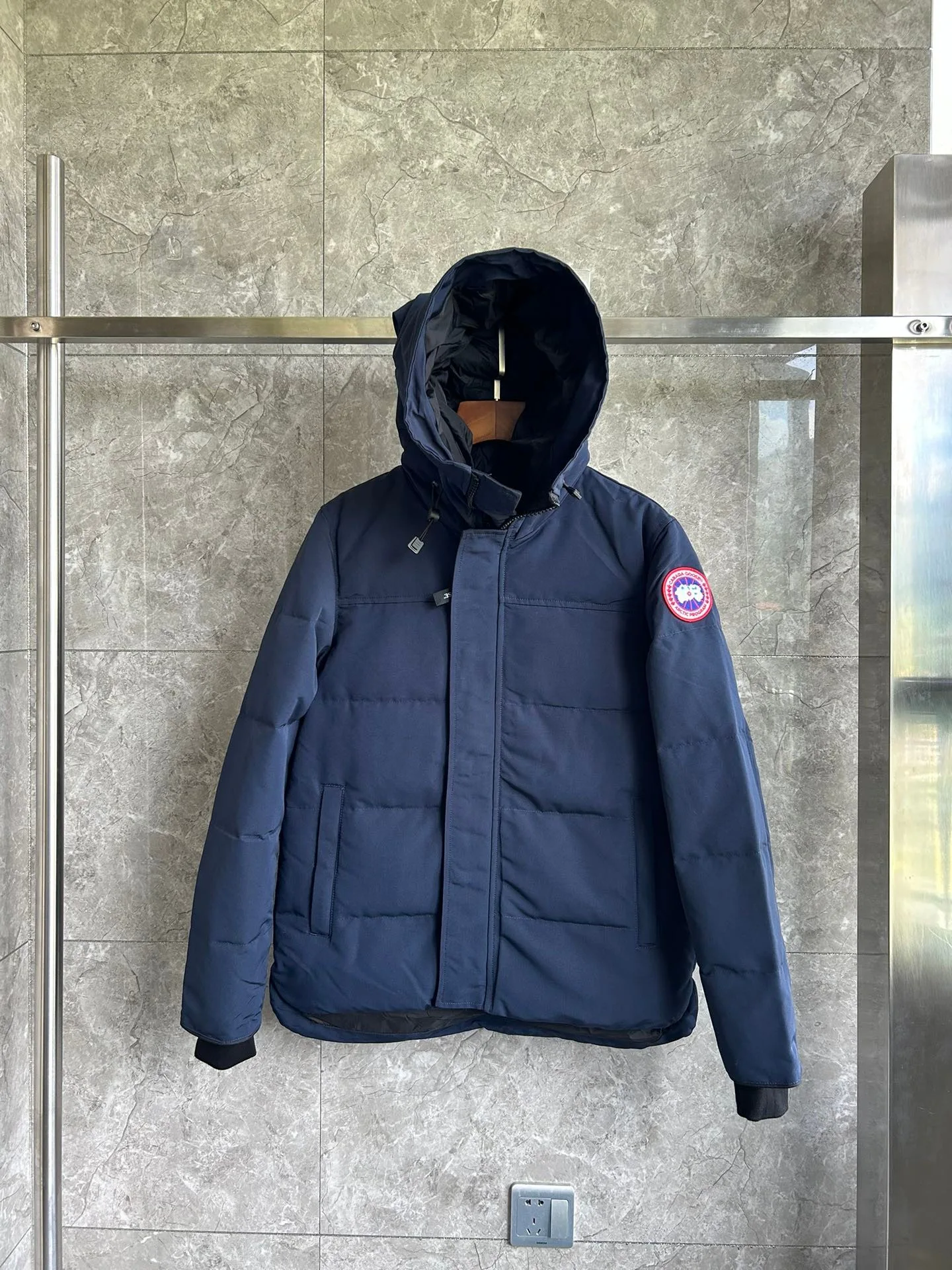 Куртки И Пуховики Женские Canada Goose 18111614