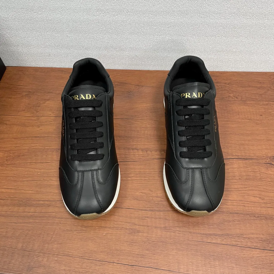 Кроссовки Мужские Prada 11426378