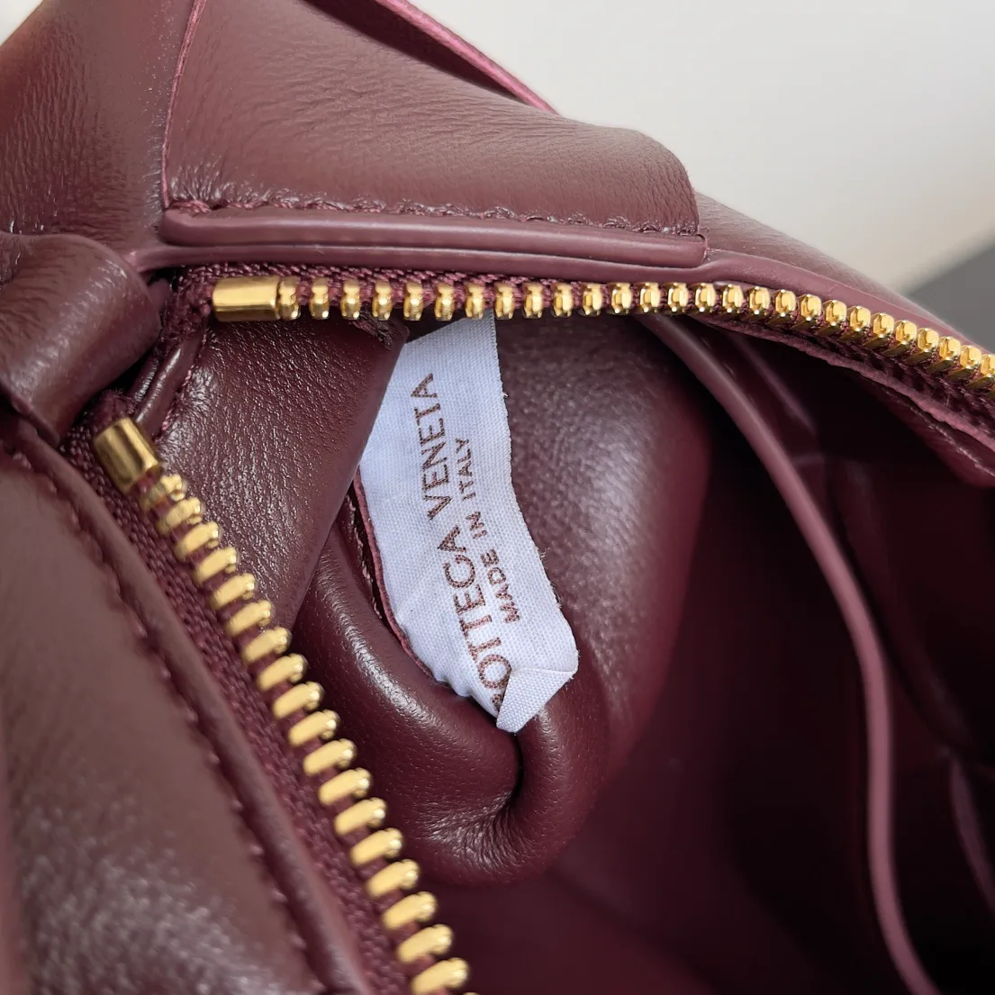 Сумки На Ремне Женские Bottega Veneta 18161086