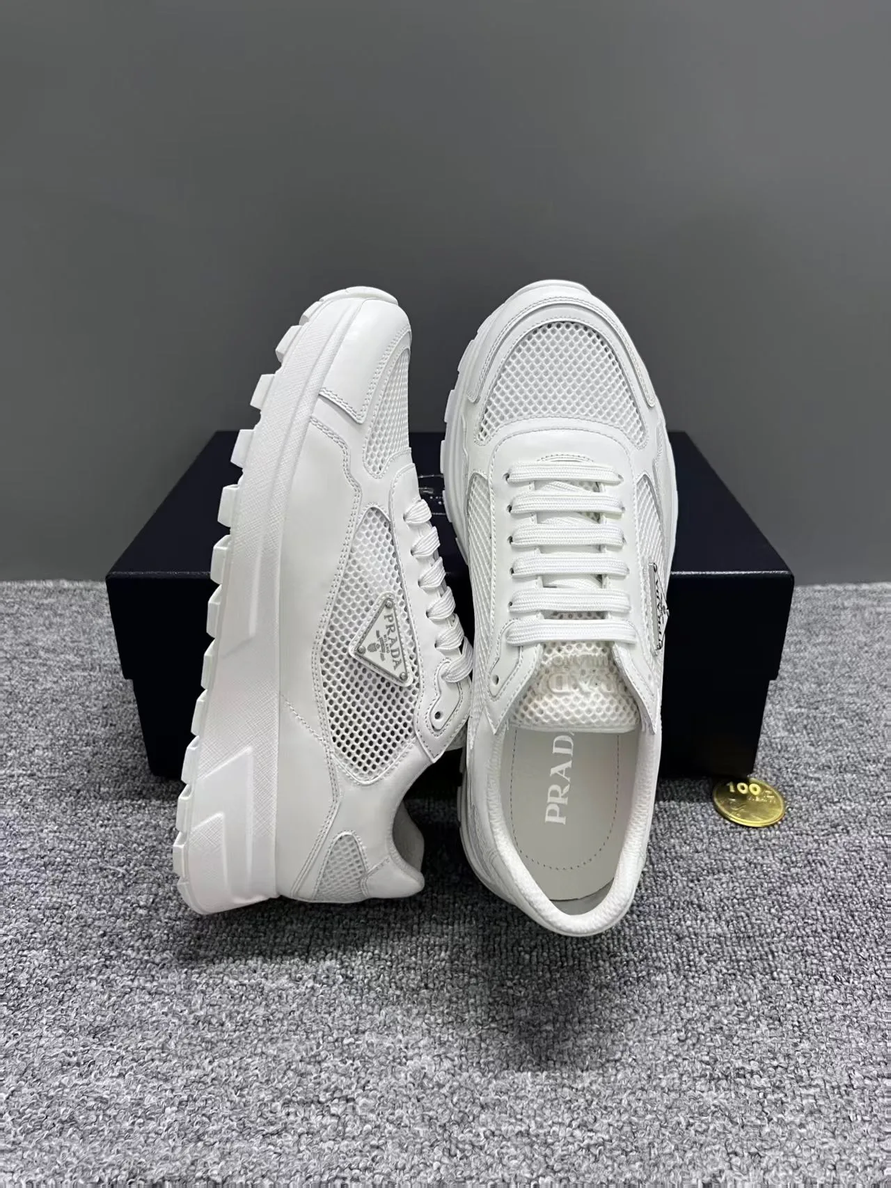 Кроссовки Мужские Prada 13065709