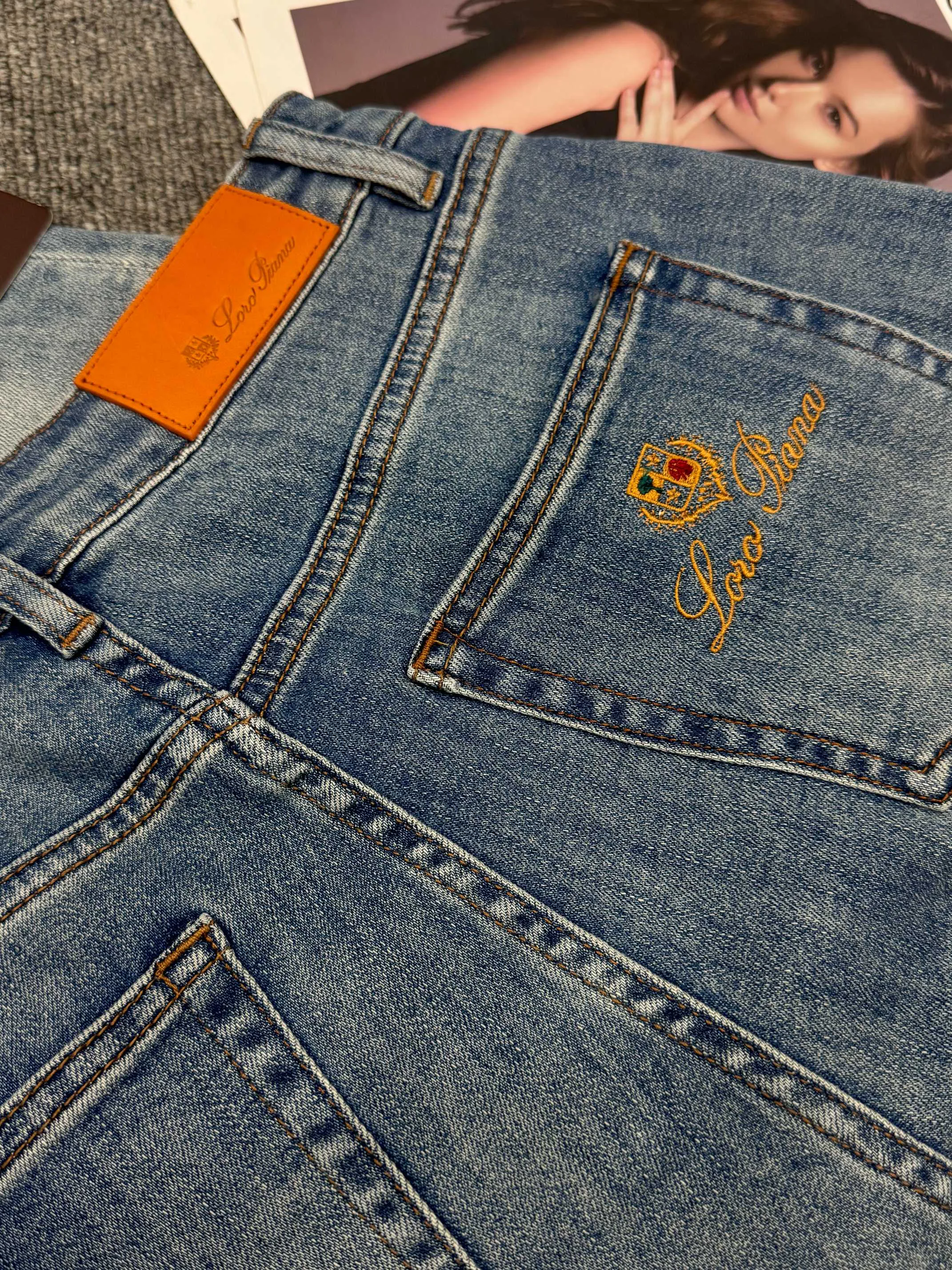 Джинсы Женские Loro Piana 11676657