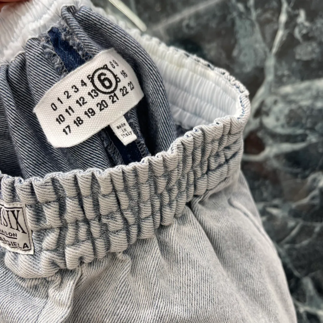 Шорты Женские Maison Margiela 11211214