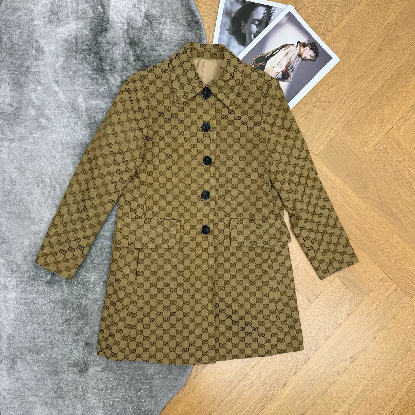 Пальто Женские Gucci 18501748