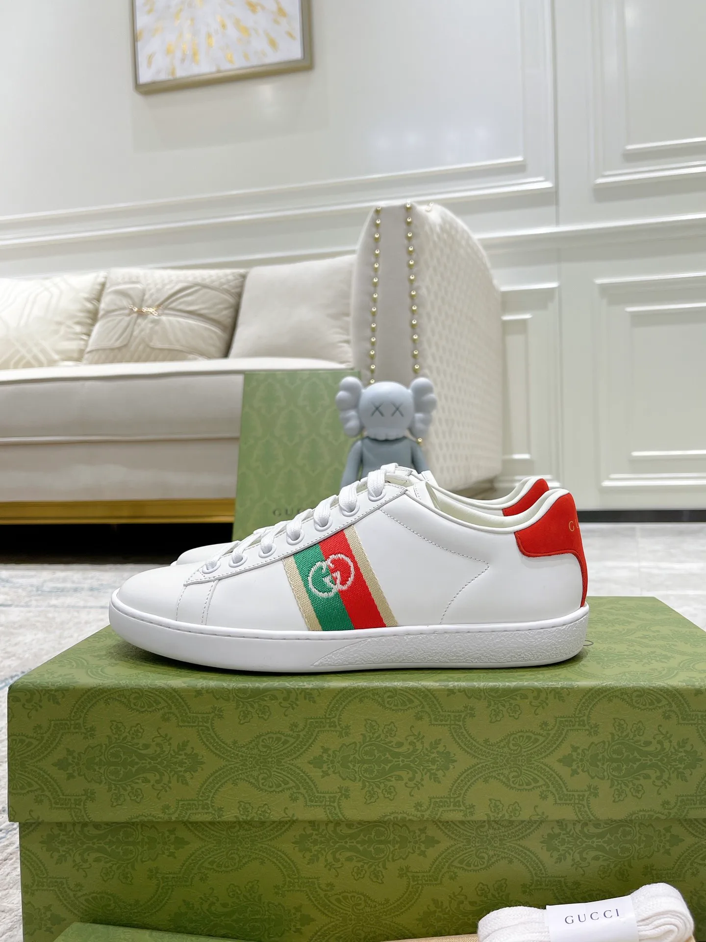 Кроссовки Женские Gucci 17620454