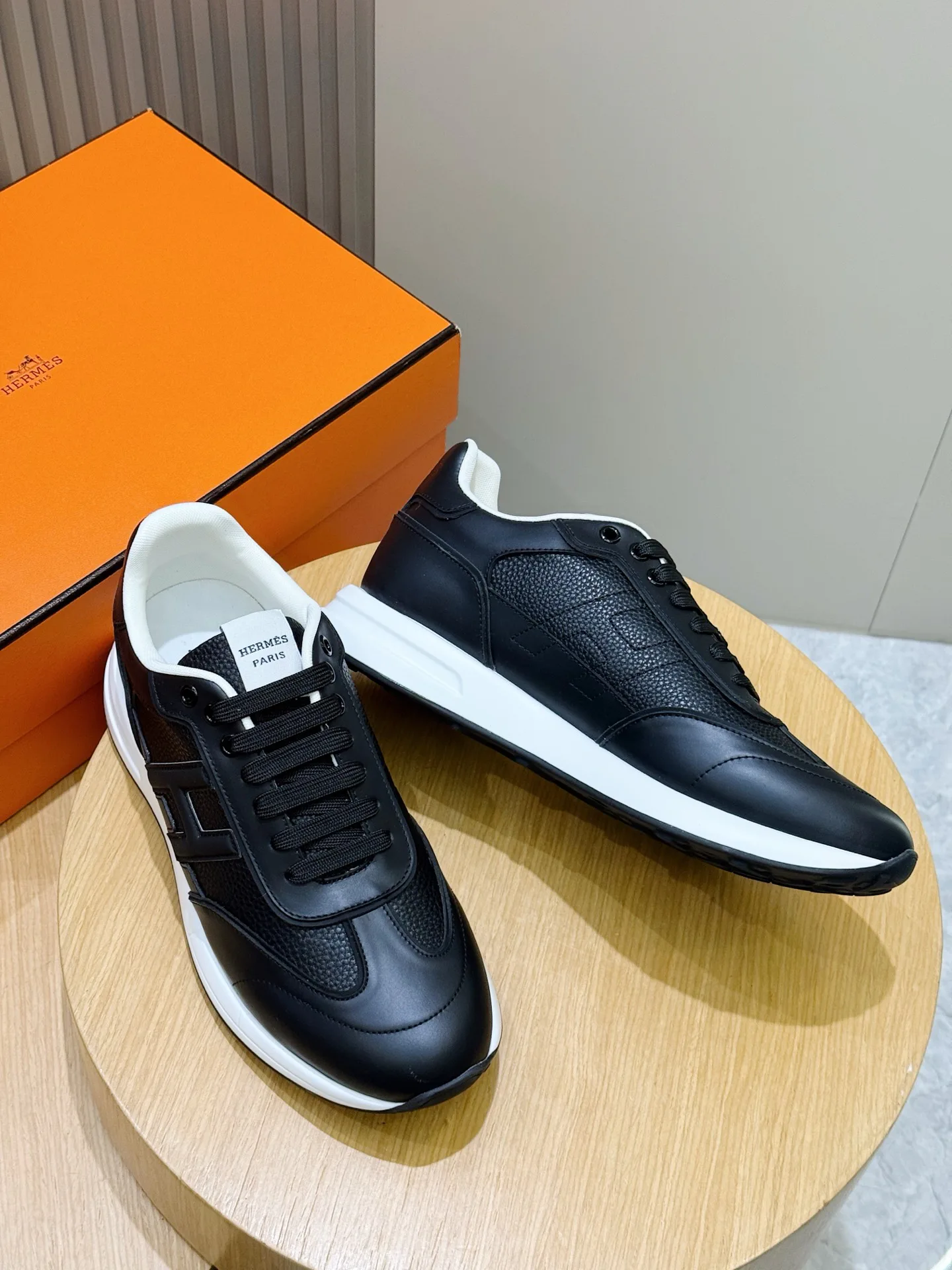 Кроссовки Мужские Hermes 11700057