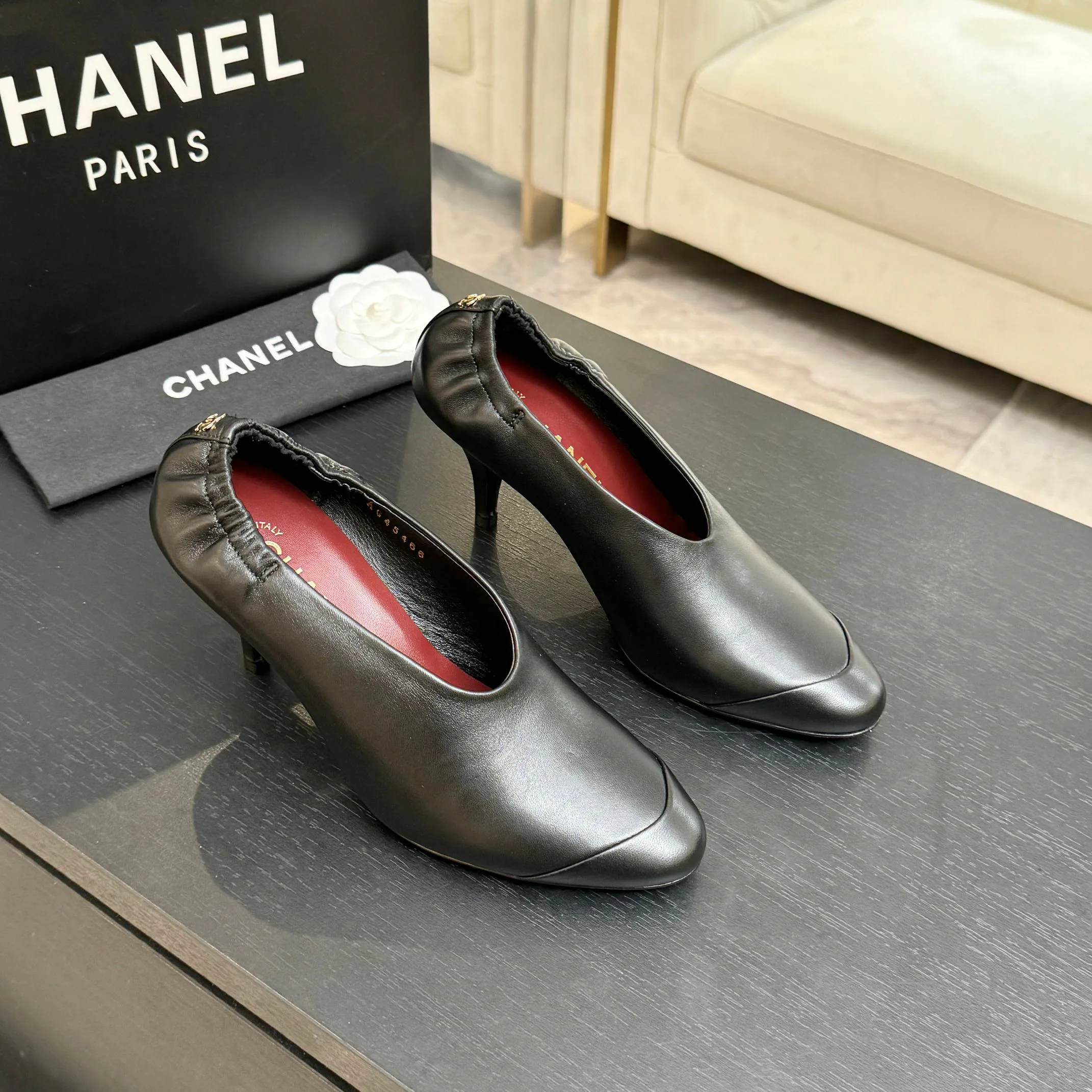 Туфли Женские Chanel 19339377