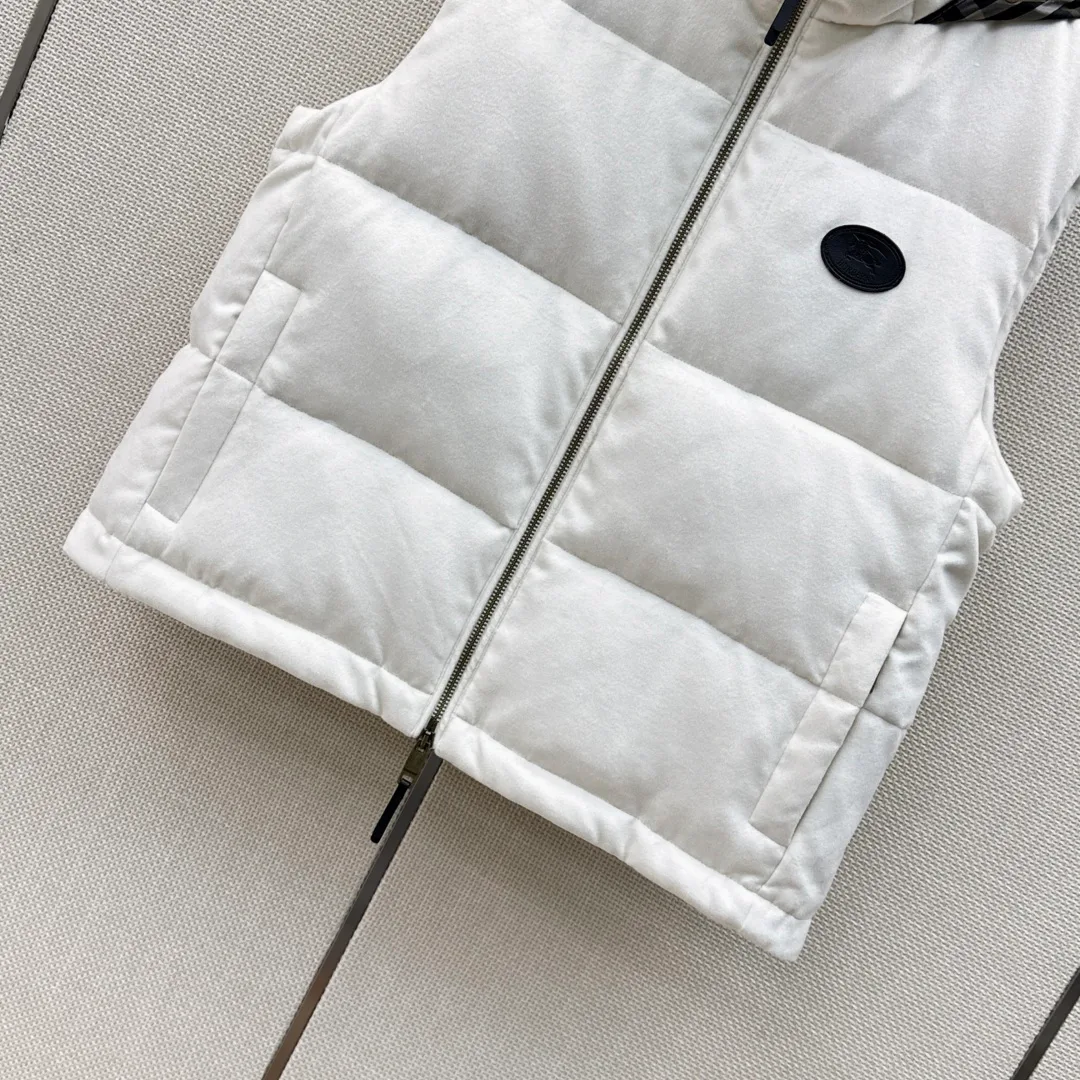 Жилеты Женские Burberry 18023673