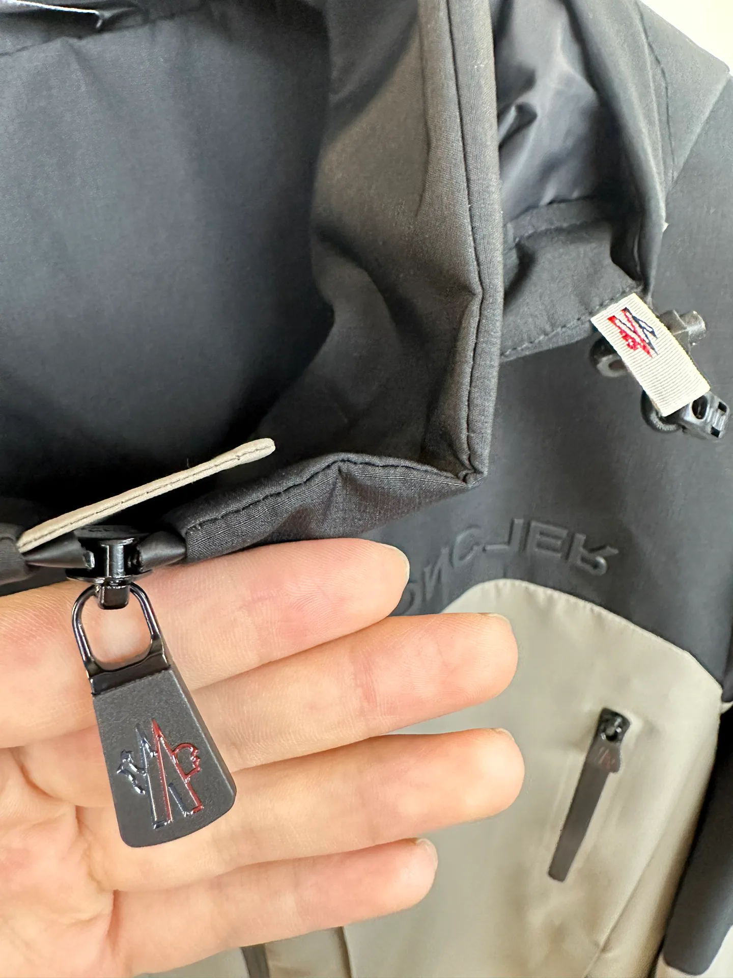 Куртки И Пуховики Женские Moncler 157903