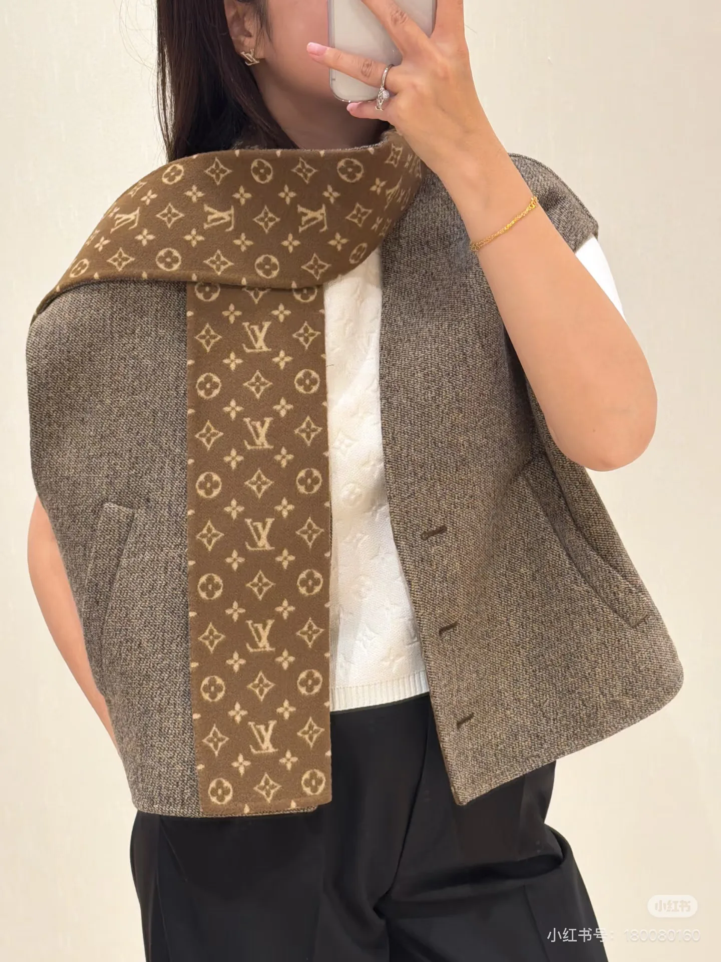 Жилеты Женские Loro Piana 1401260