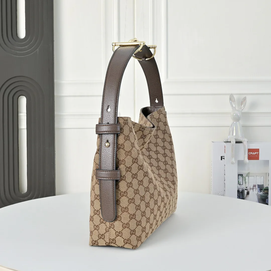 Классические Сумки Женские Gucci 18005147