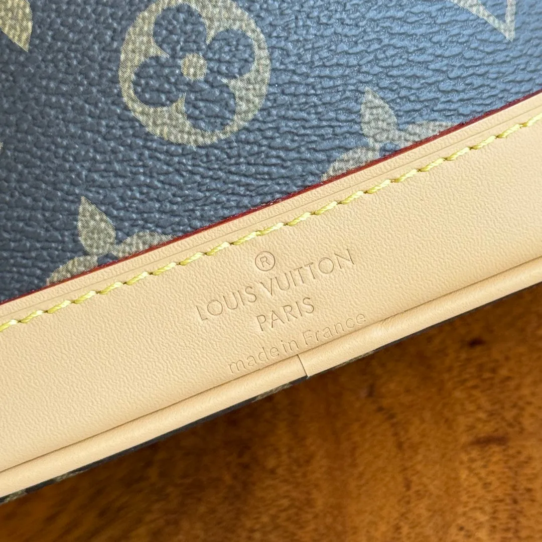 Сумки На Ремне Женские Louis Vuitton 724016