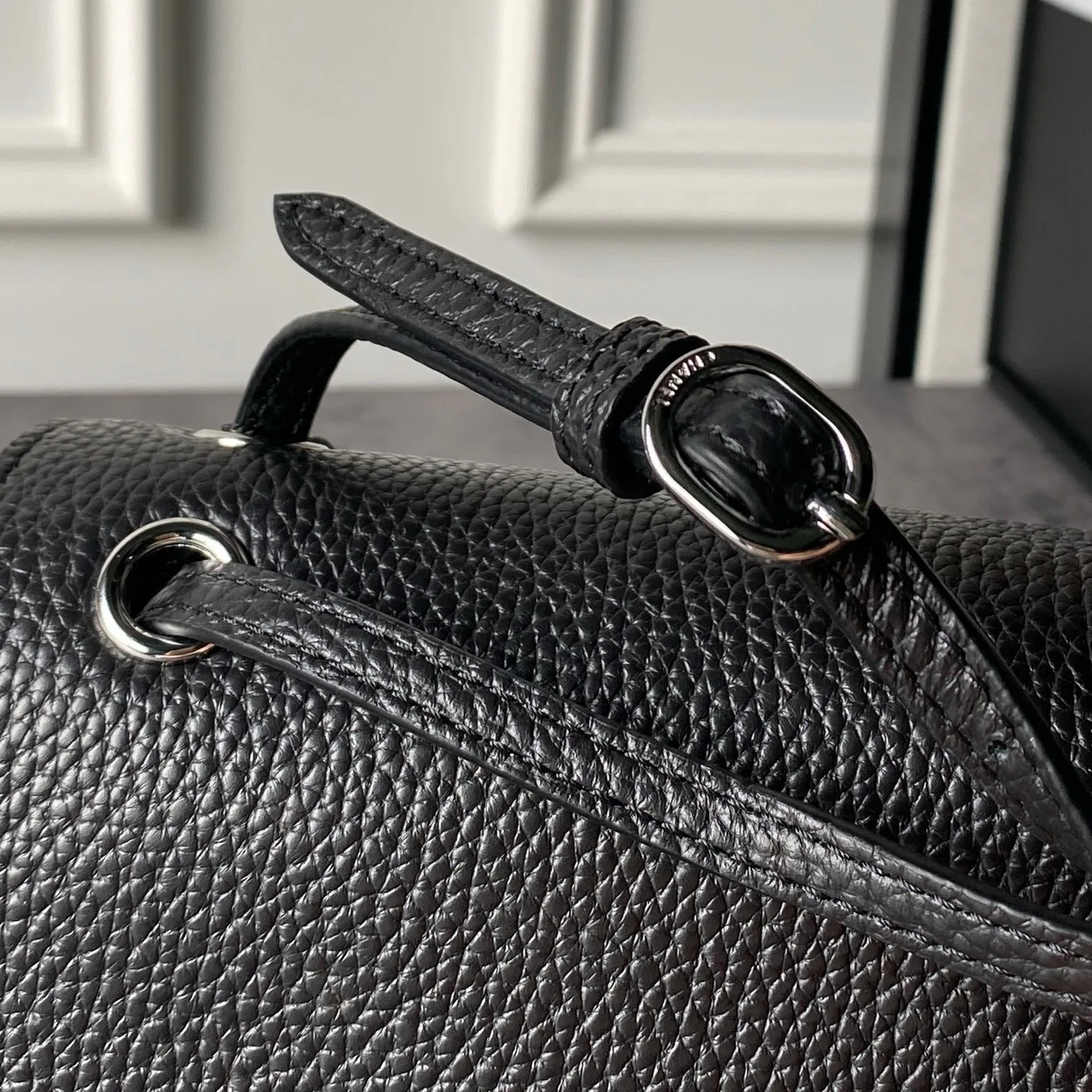 Классические Сумки Женские Chanel 18207886
