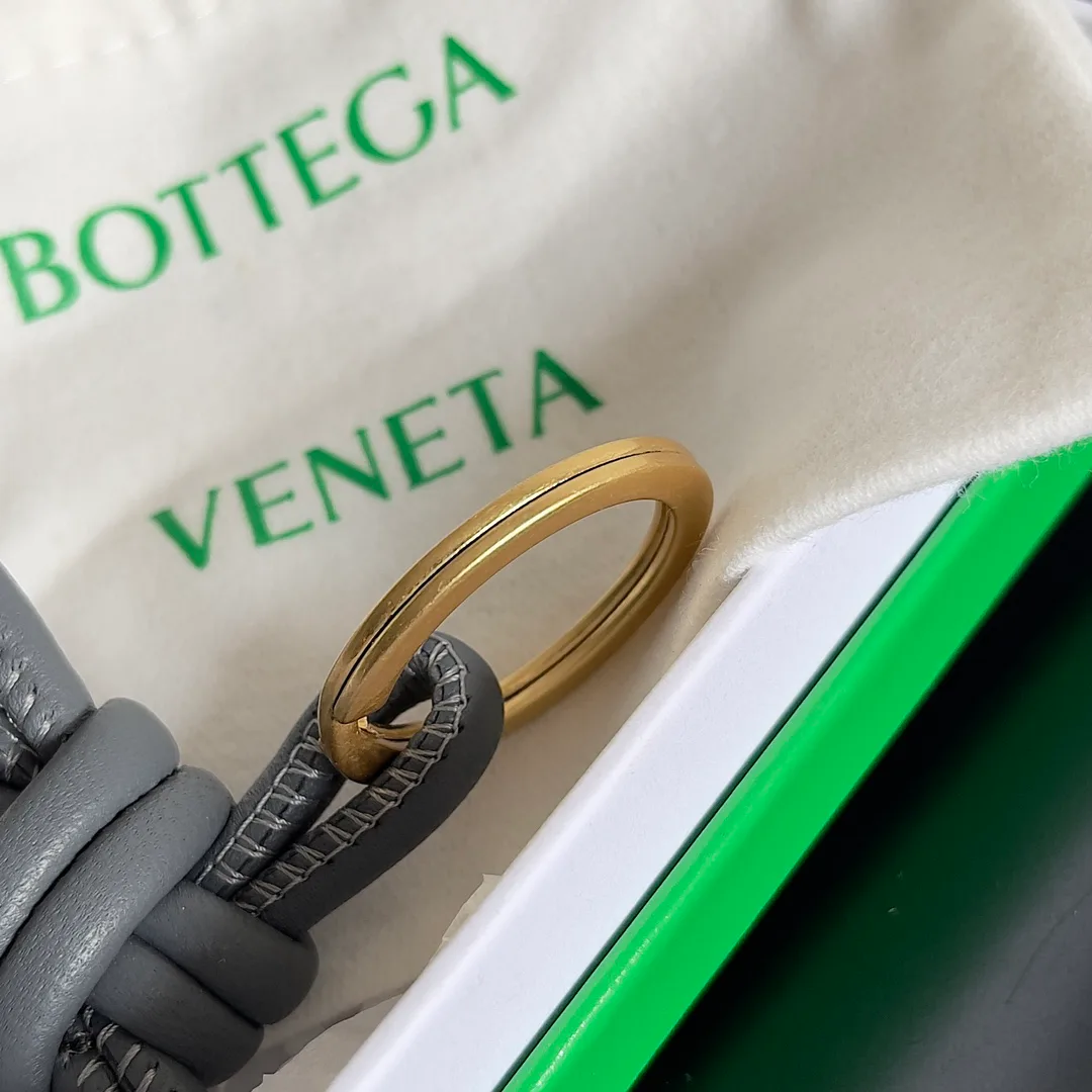 Ключницы Bottega Veneta 595671