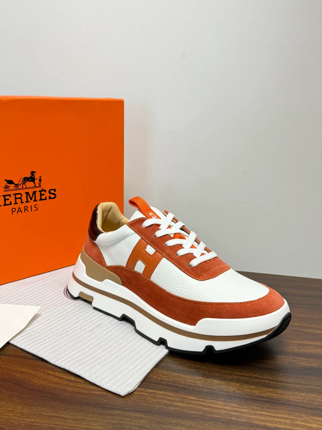 Кроссовки Мужские Hermes 19166903