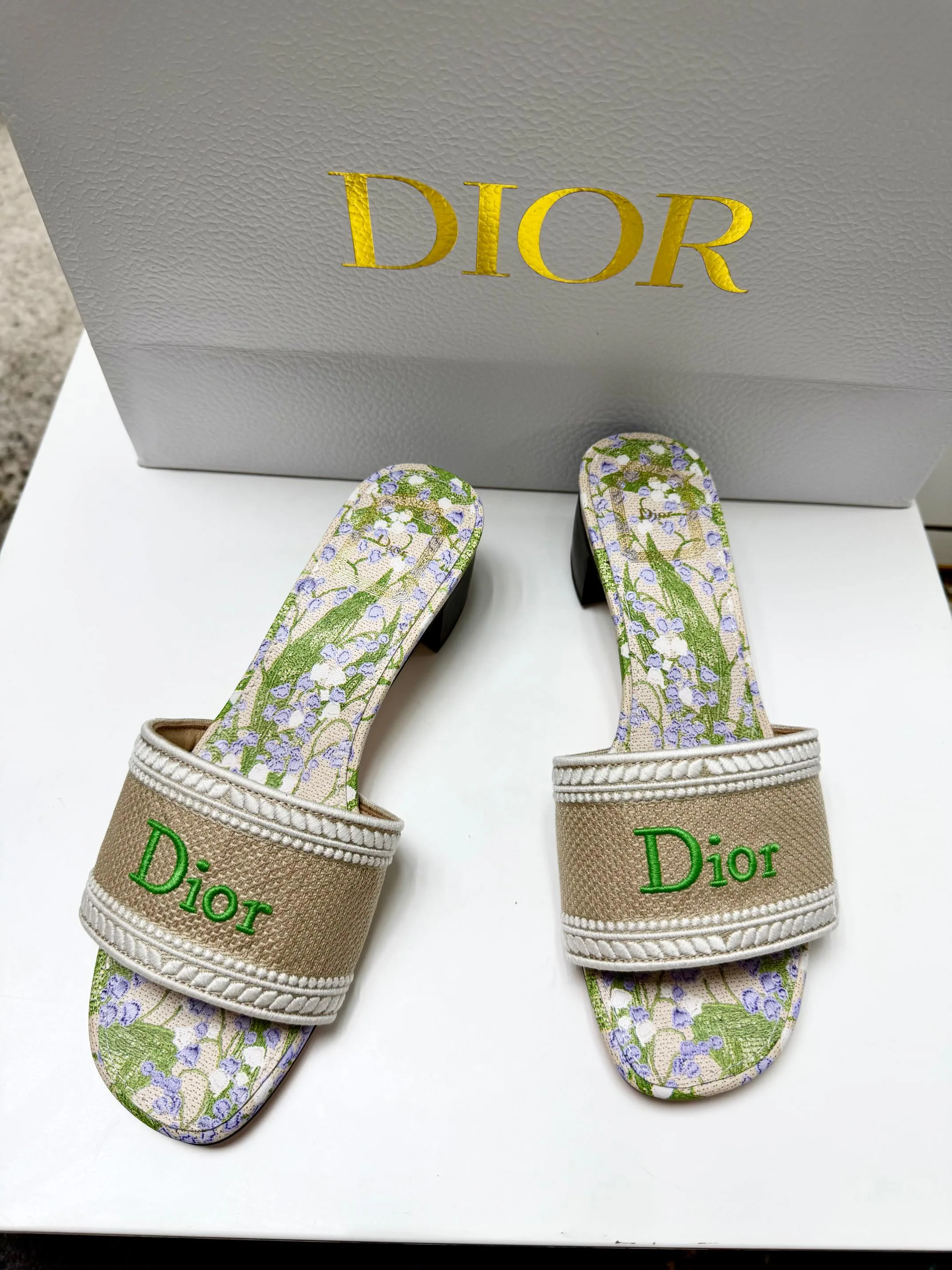 Сандалии Женские Christian Dior 12877265