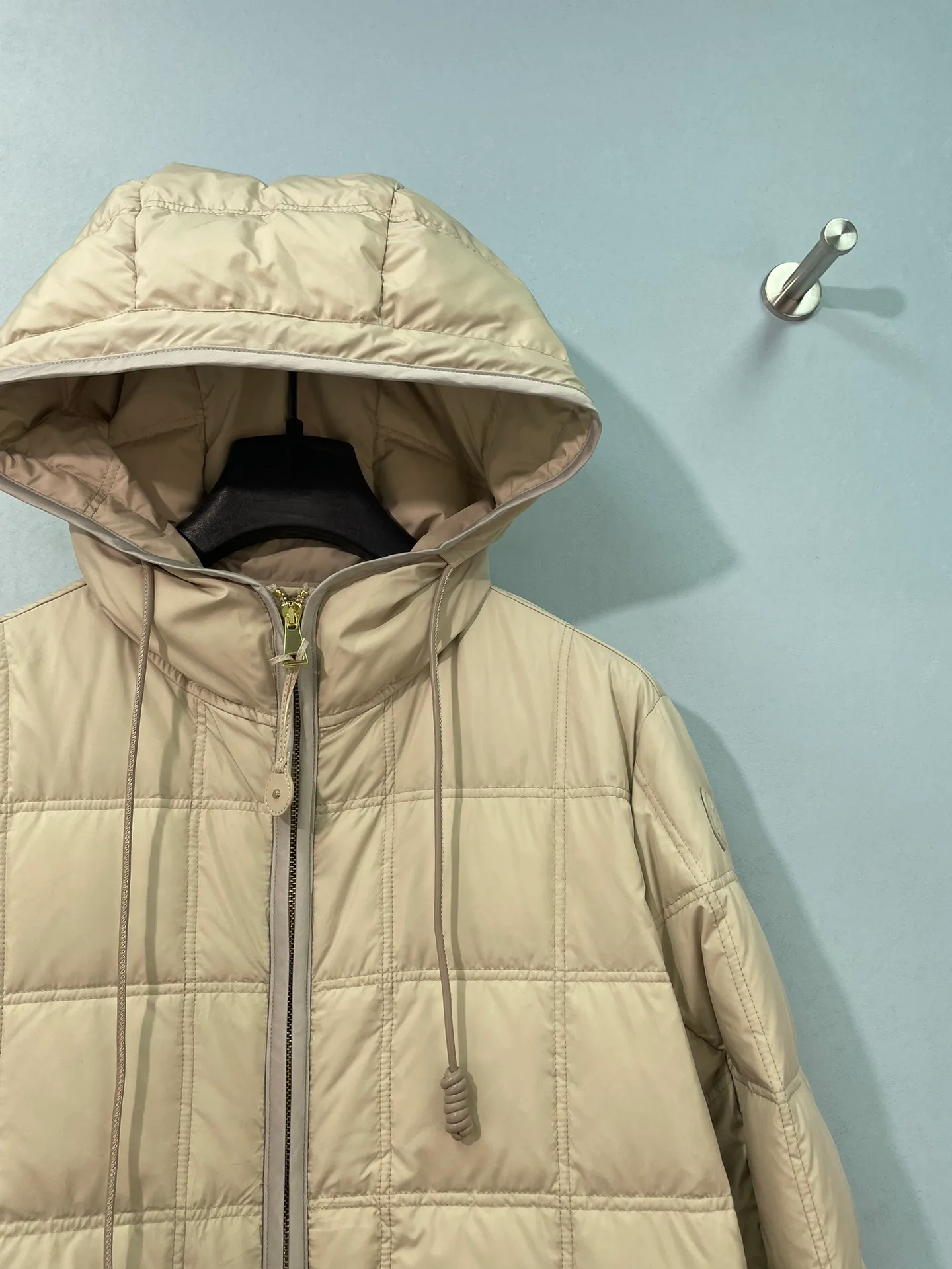 Куртки И Пуховики Женские Moncler 18513394
