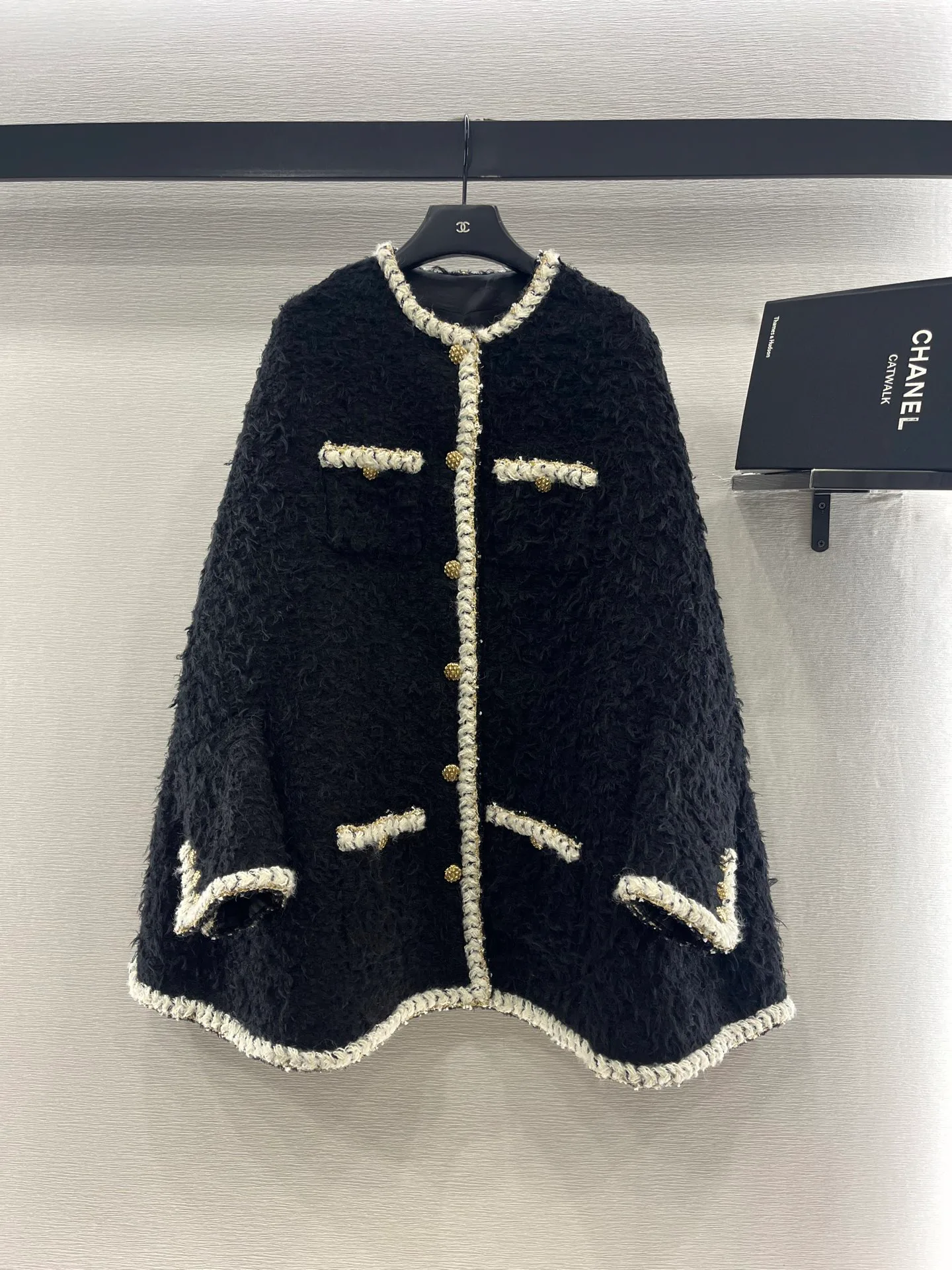 Пальто Женские Chanel 357389