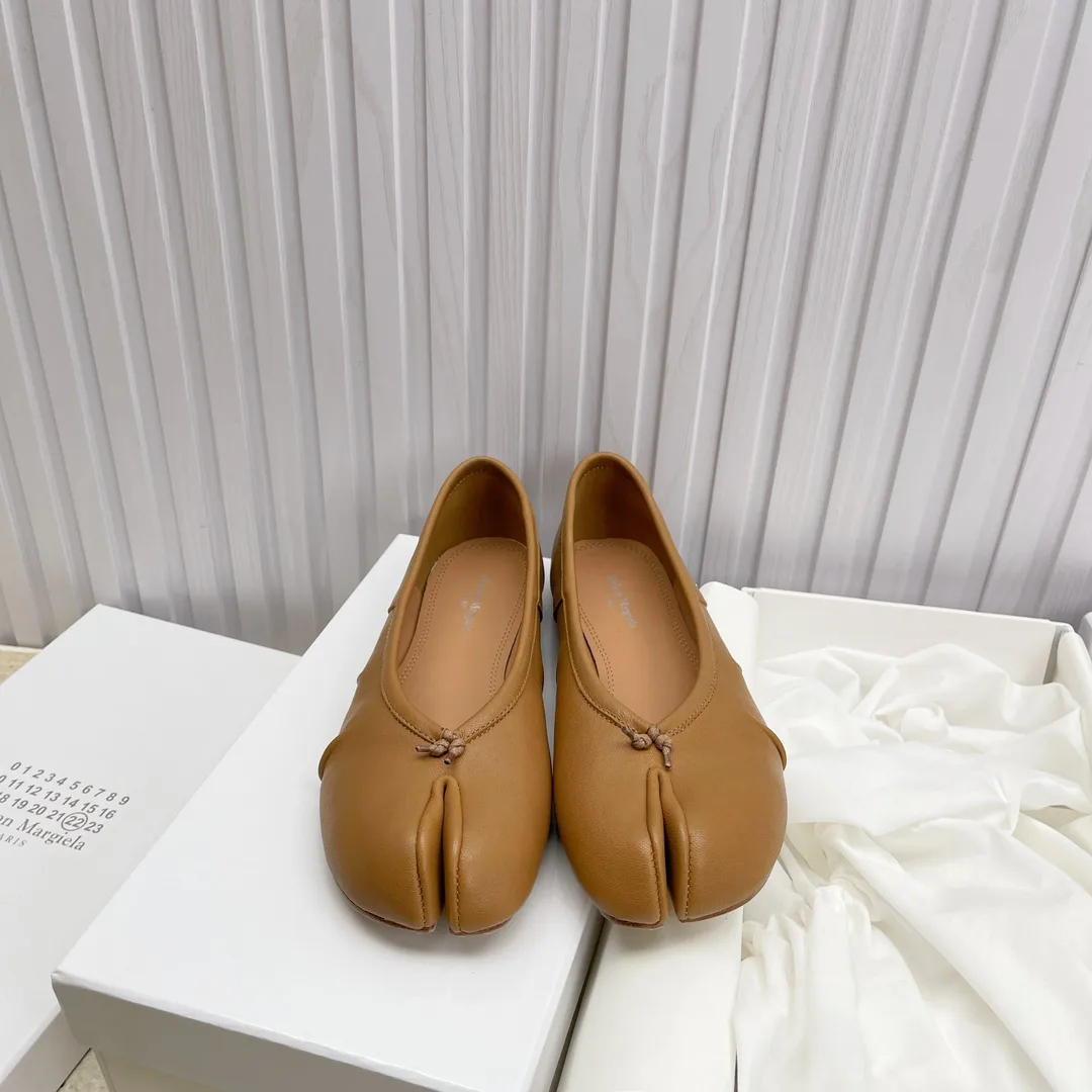 Туфли Женские Maison Margiela 18104529
