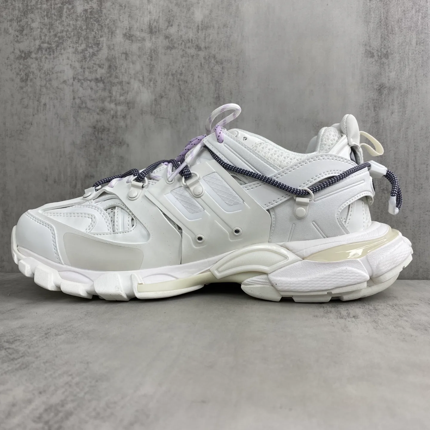 Кроссовки Женские Balenciaga 11705512
