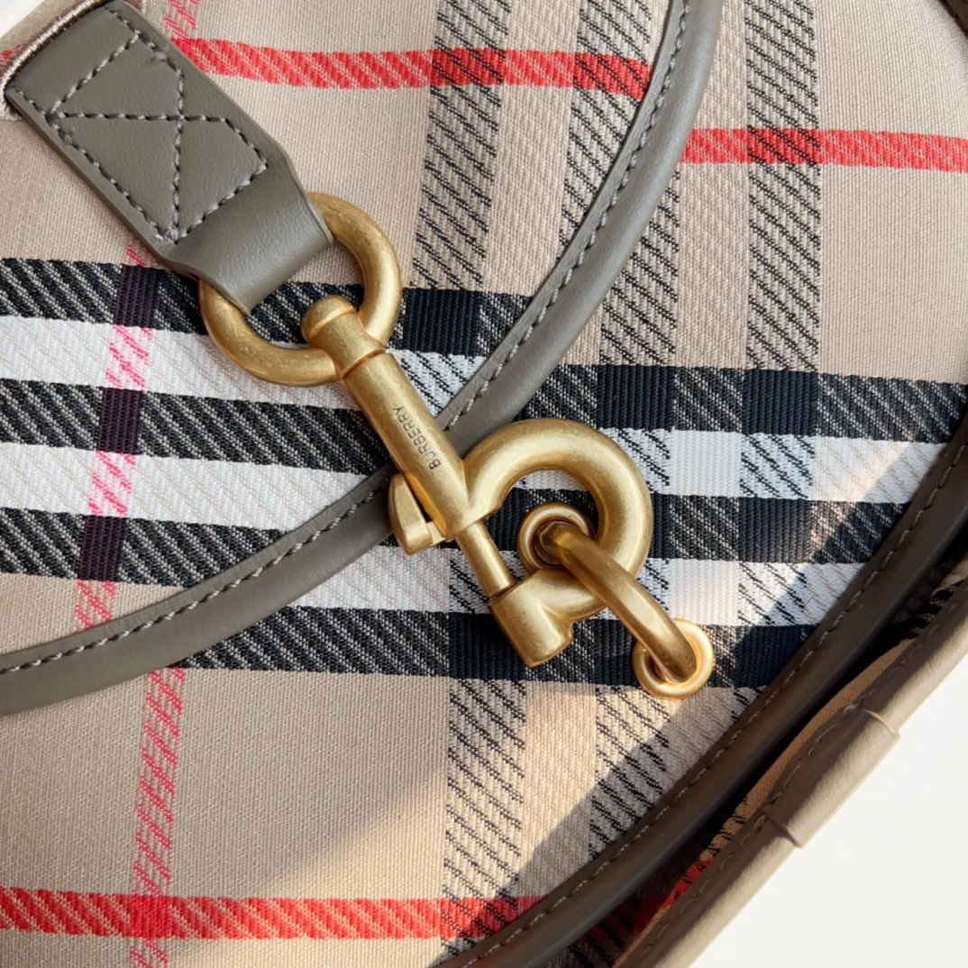 Сумки На Ремне Женские Burberry 11919653