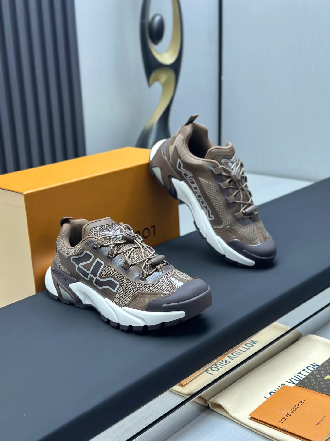 Кроссовки Мужские Louis Vuitton 153015