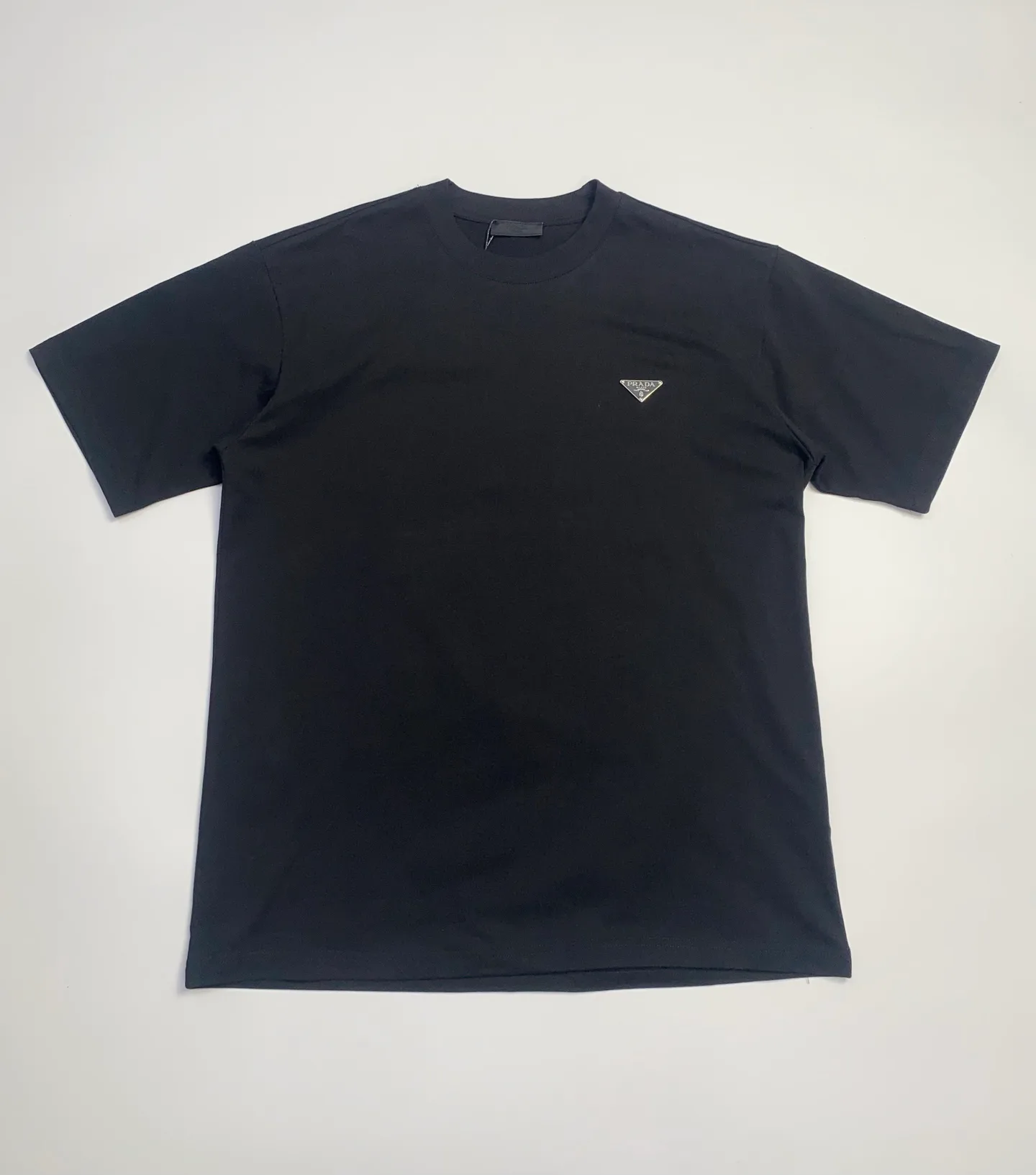 Футболки Женские Prada 1258909