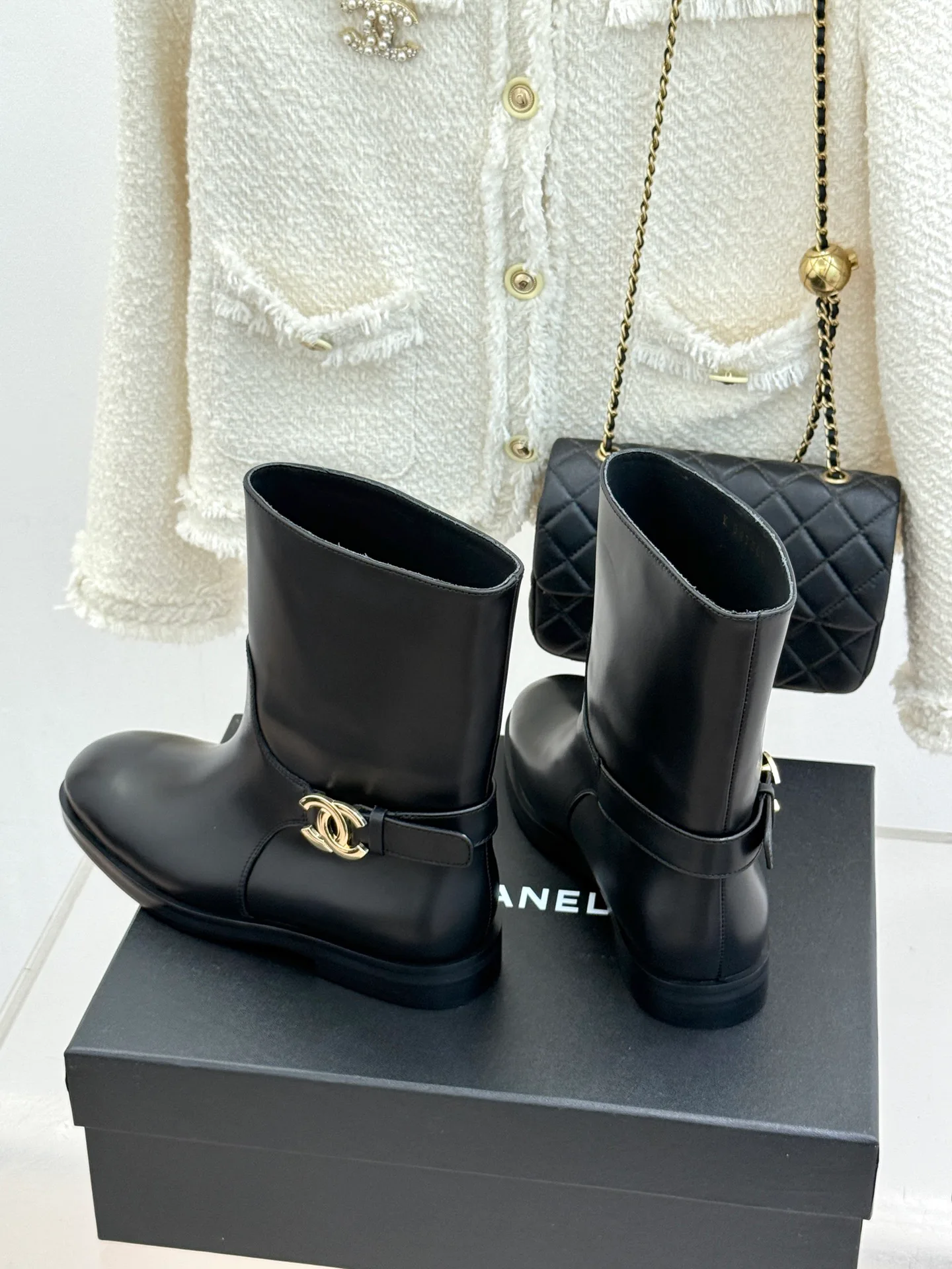 Сапоги Женские Chanel 18154847