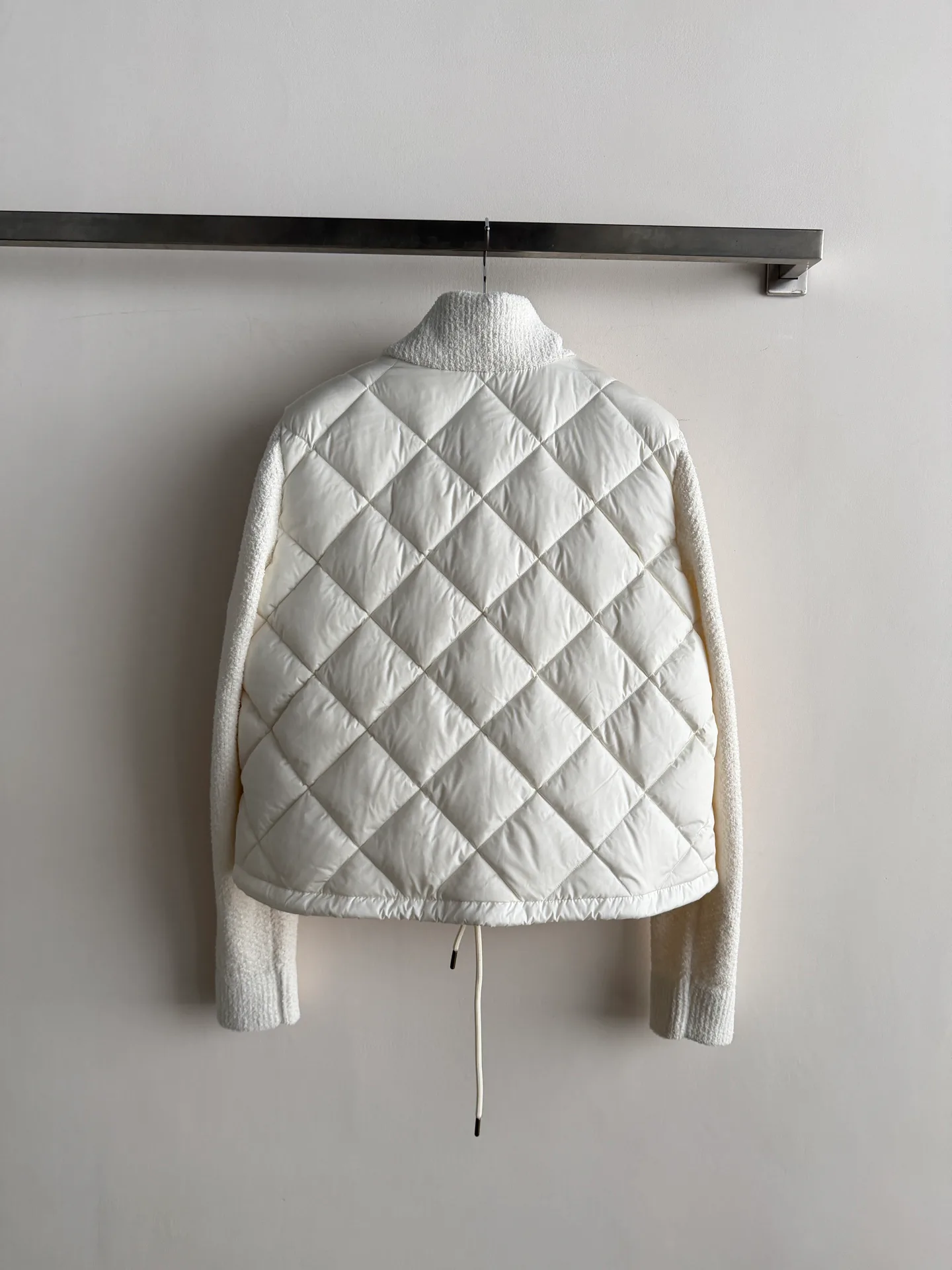 Куртки И Пуховики Женские Moncler 18325815