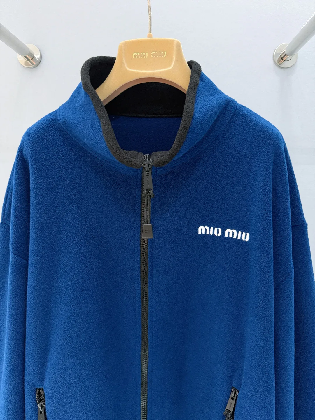 Куртки И Пуховики Женские Miu Miu 622002