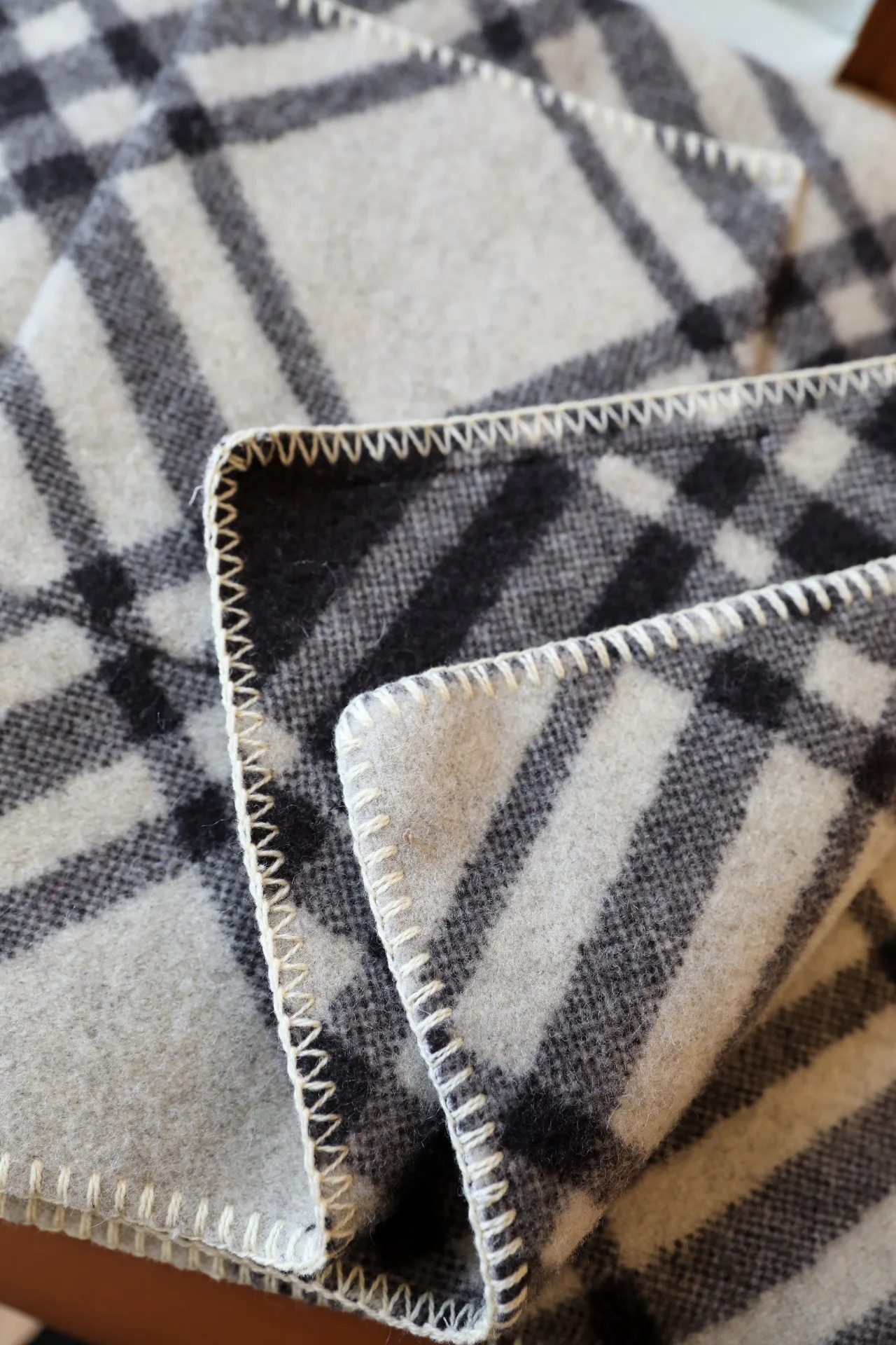 Шарфы Burberry 975812