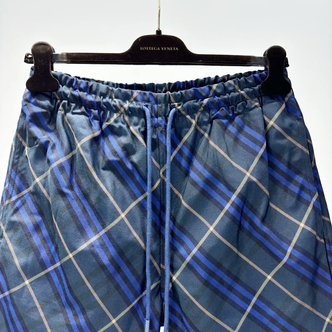 Шорты Мужские Burberry 13460389