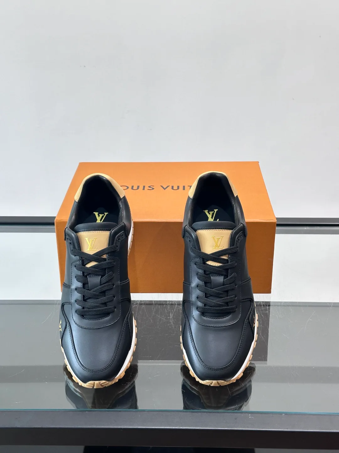 Кроссовки Мужские Louis Vuitton 11221889