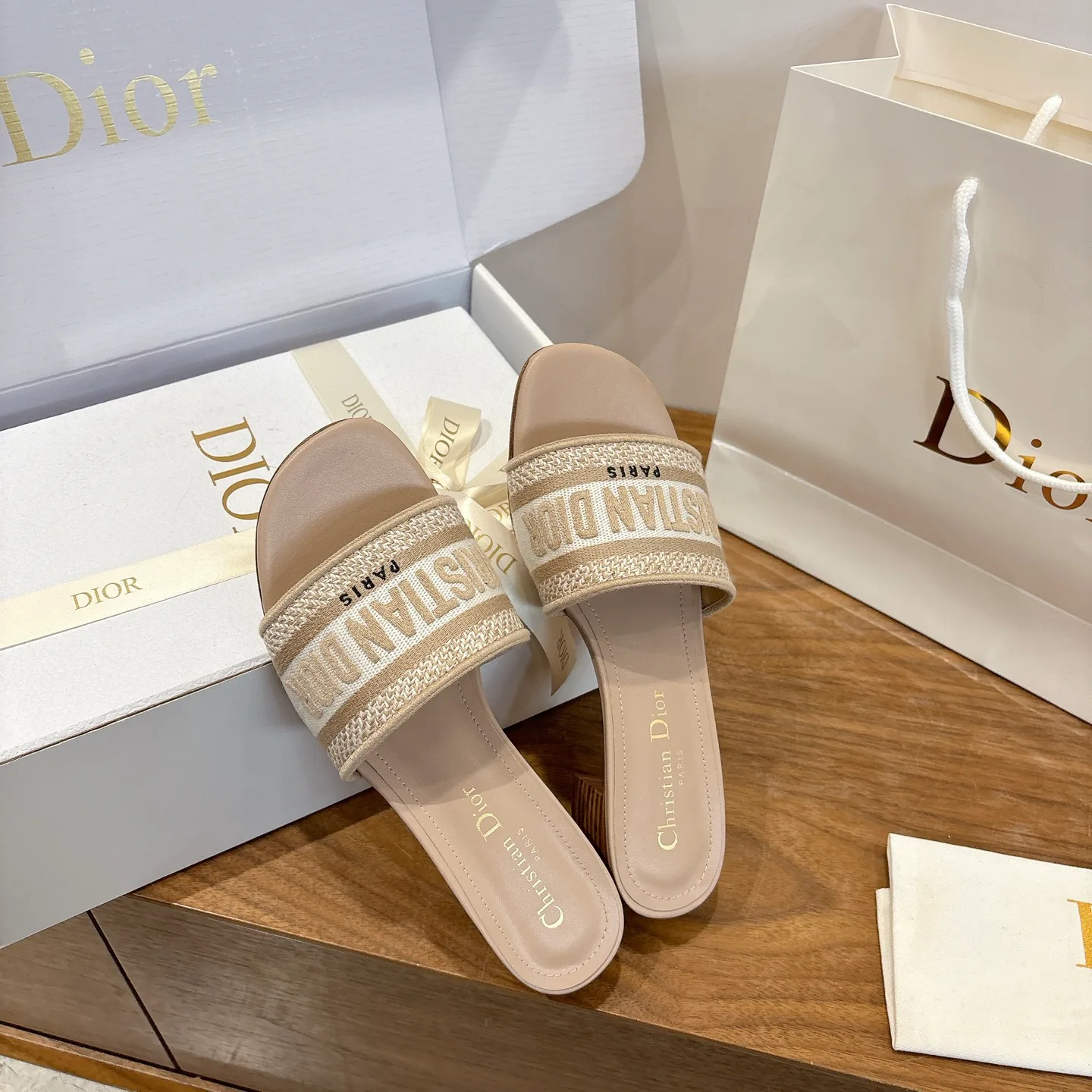 Босоножки Женские Christian Dior 1137291