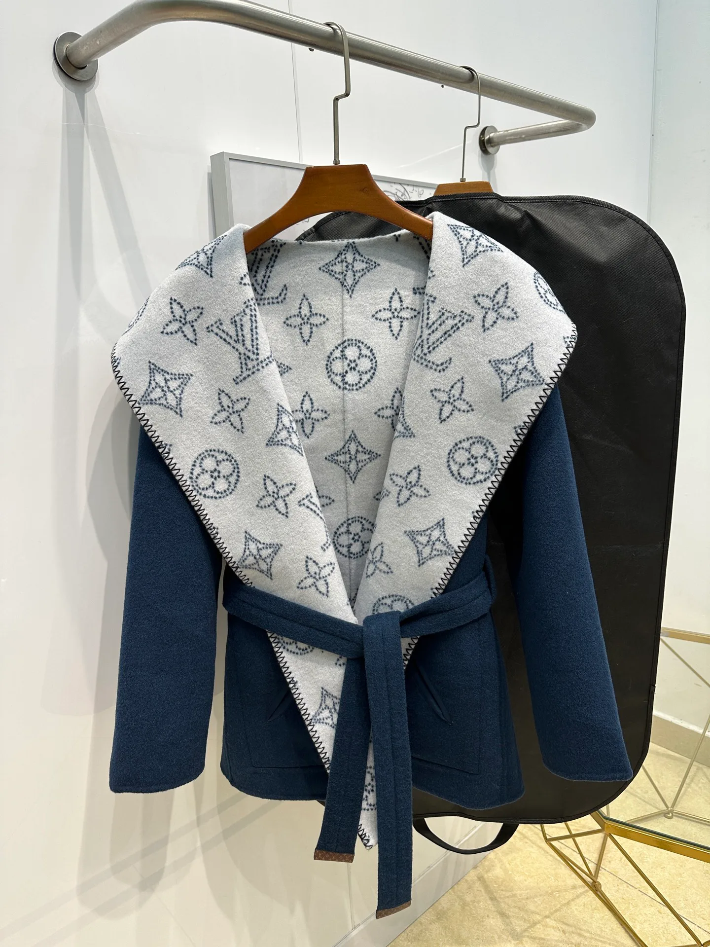 Пальто Женские Louis Vuitton 793738