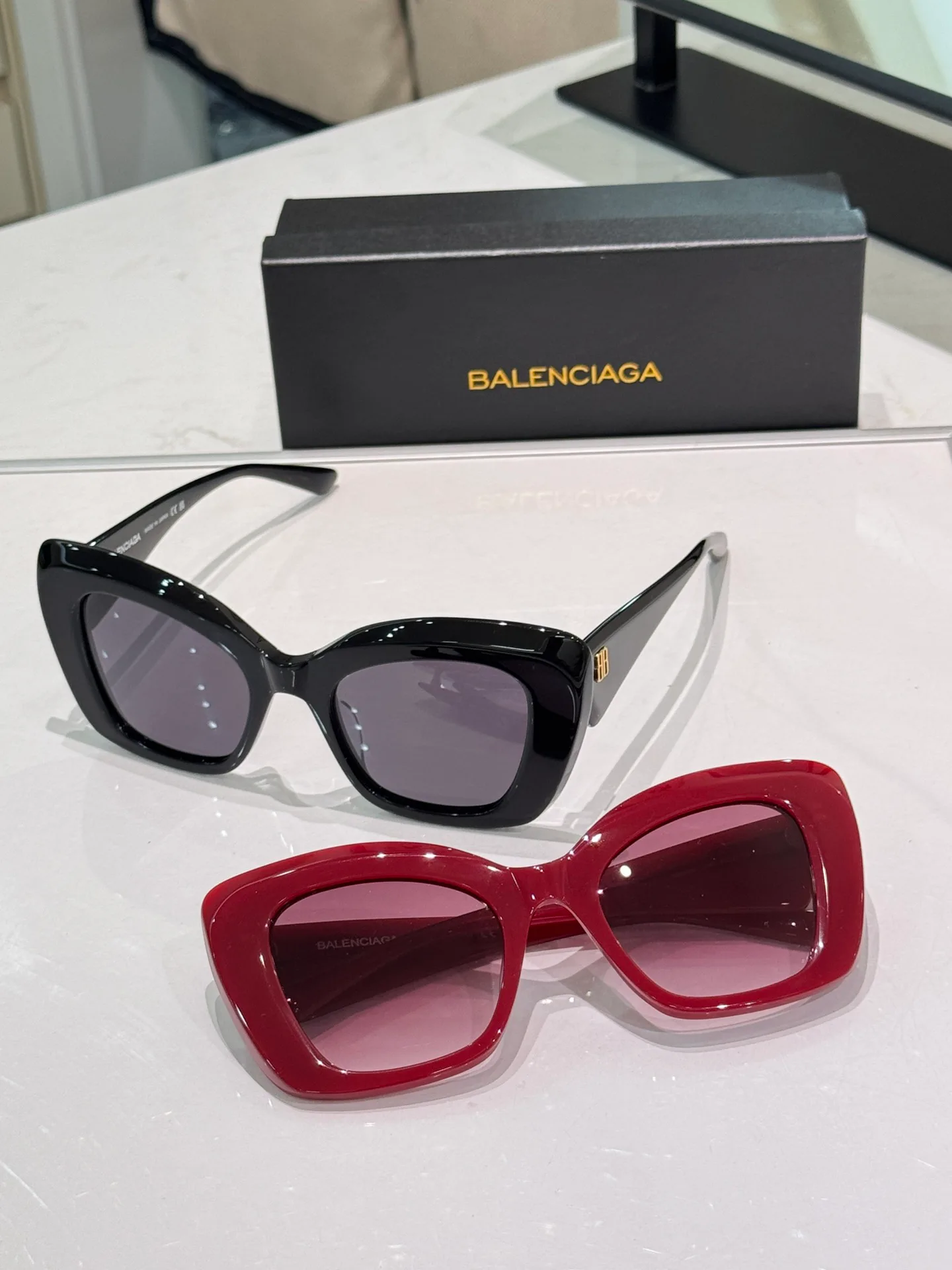 Очки Balenciaga 11431492