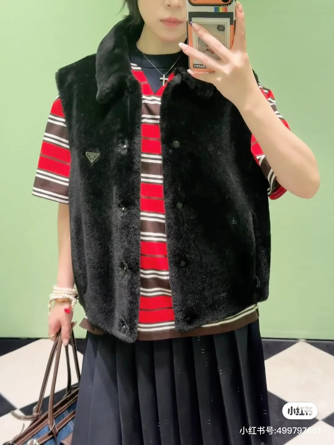 Футболки Женские Prada 9990009