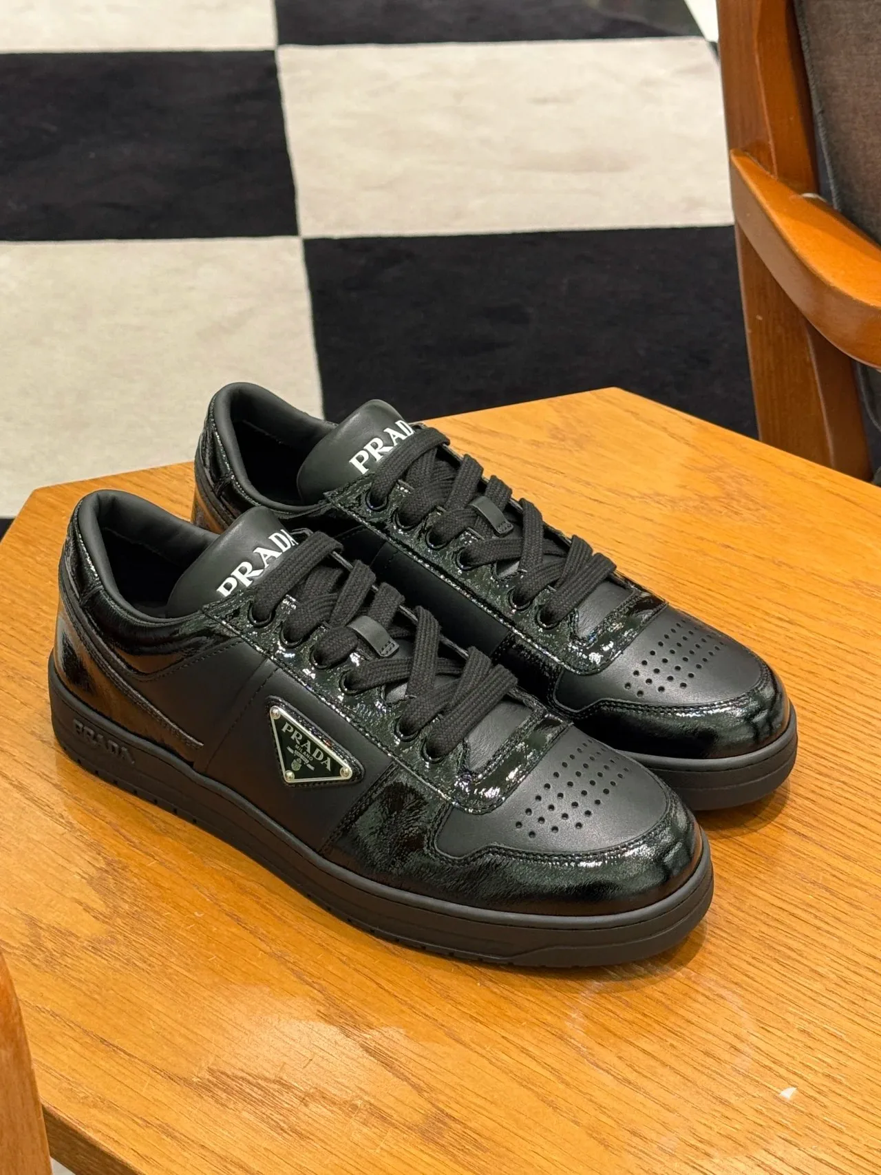 Кроссовки Мужские Prada 2492388