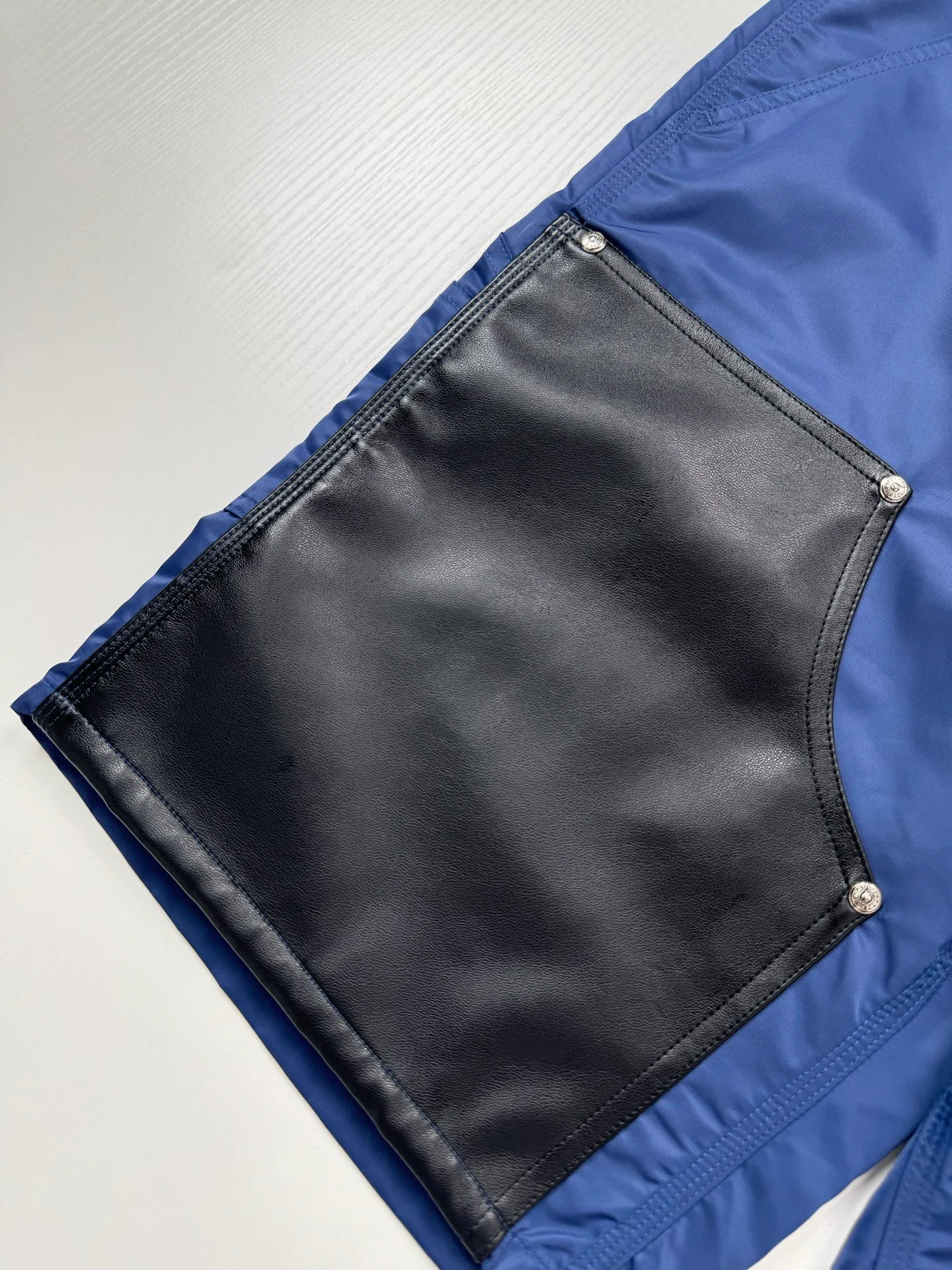 Шорты Мужские Chrome Hearts 17585872