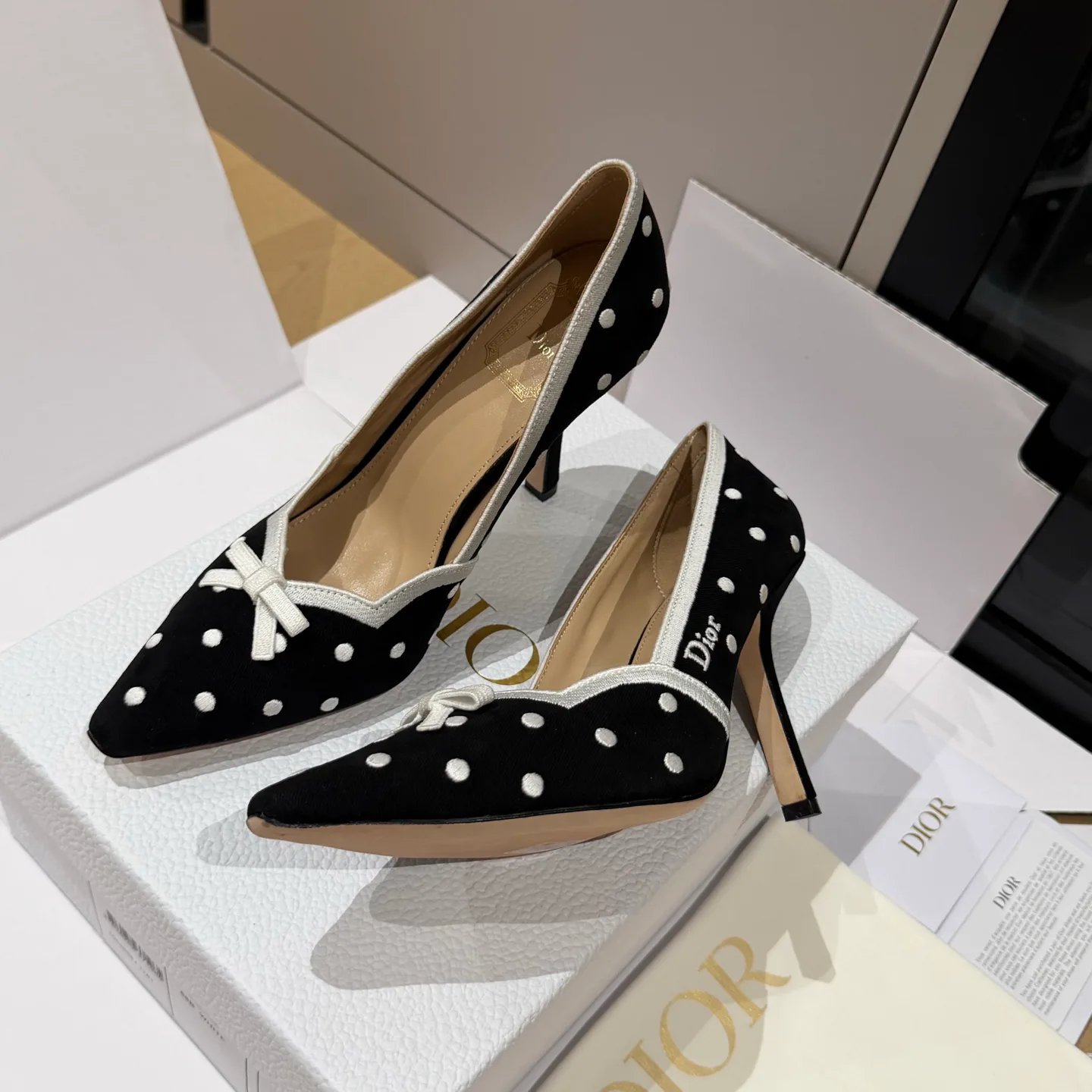 Туфли Женские Christian Dior 18121681