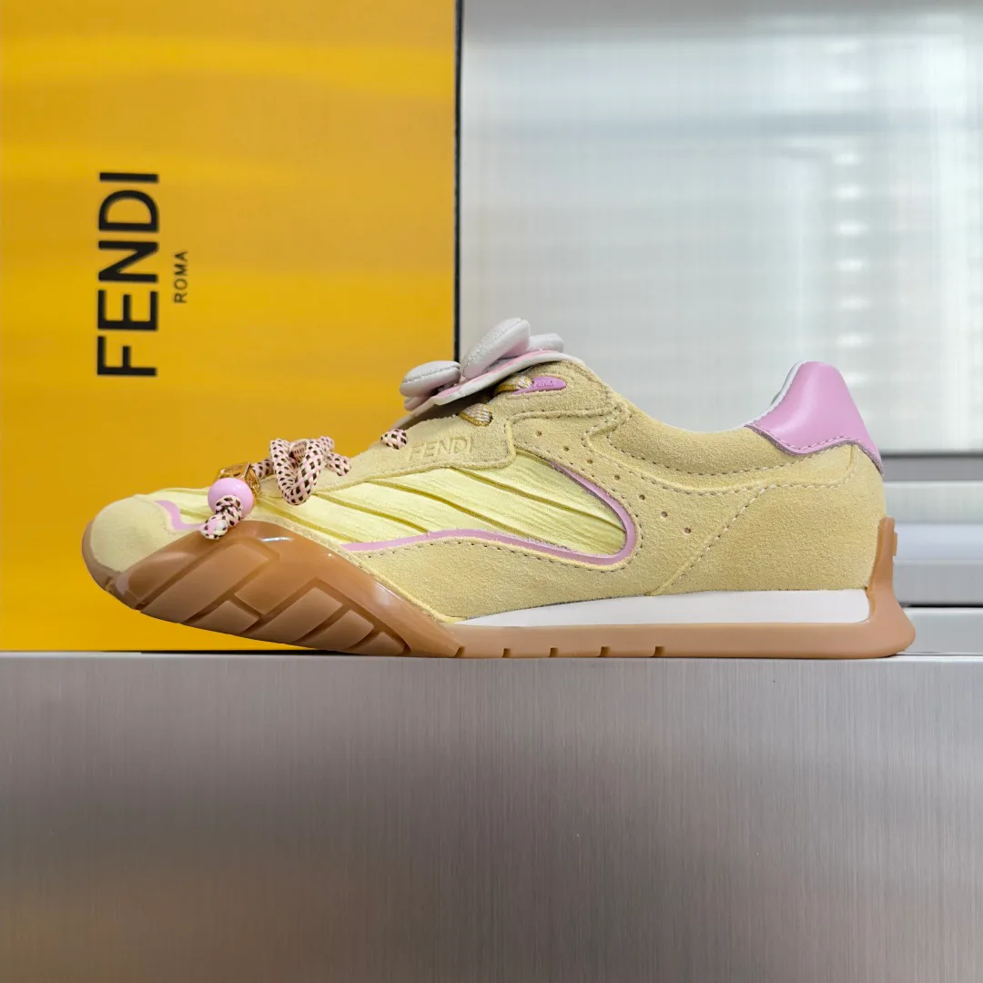 Кроссовки Женские Fendi 12708146