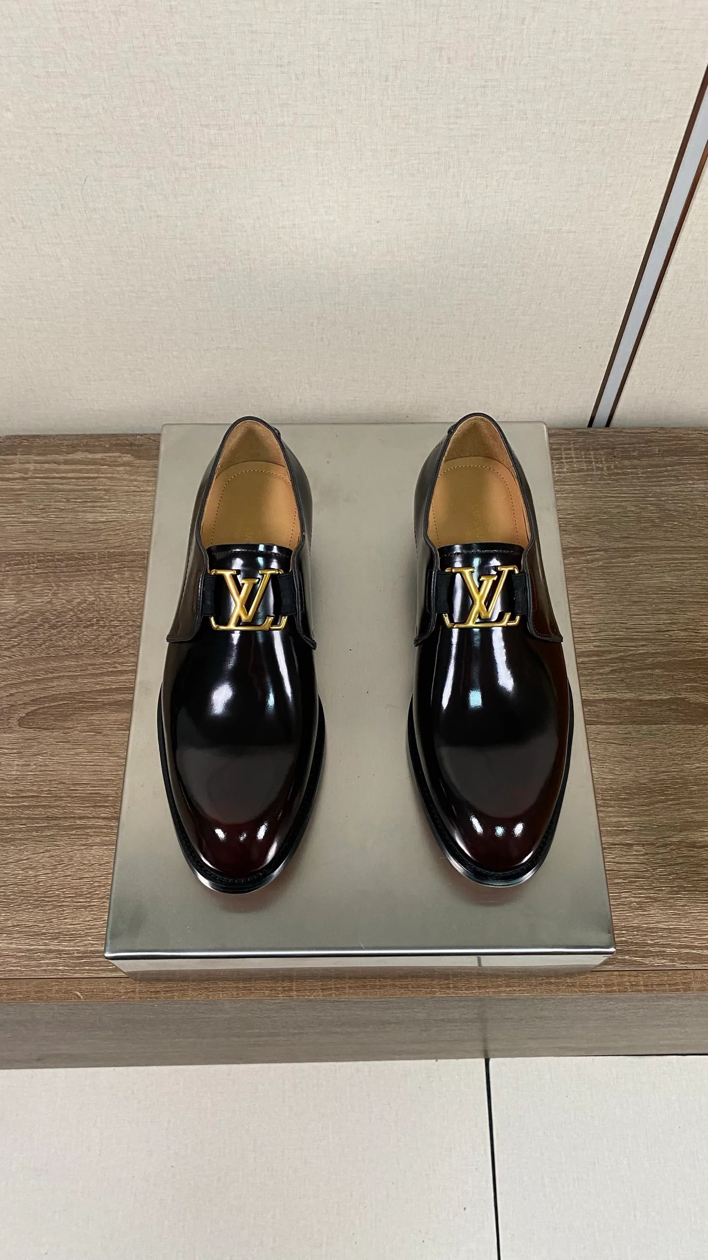 Лоферы И Туфли Мужские Louis Vuitton 18078686