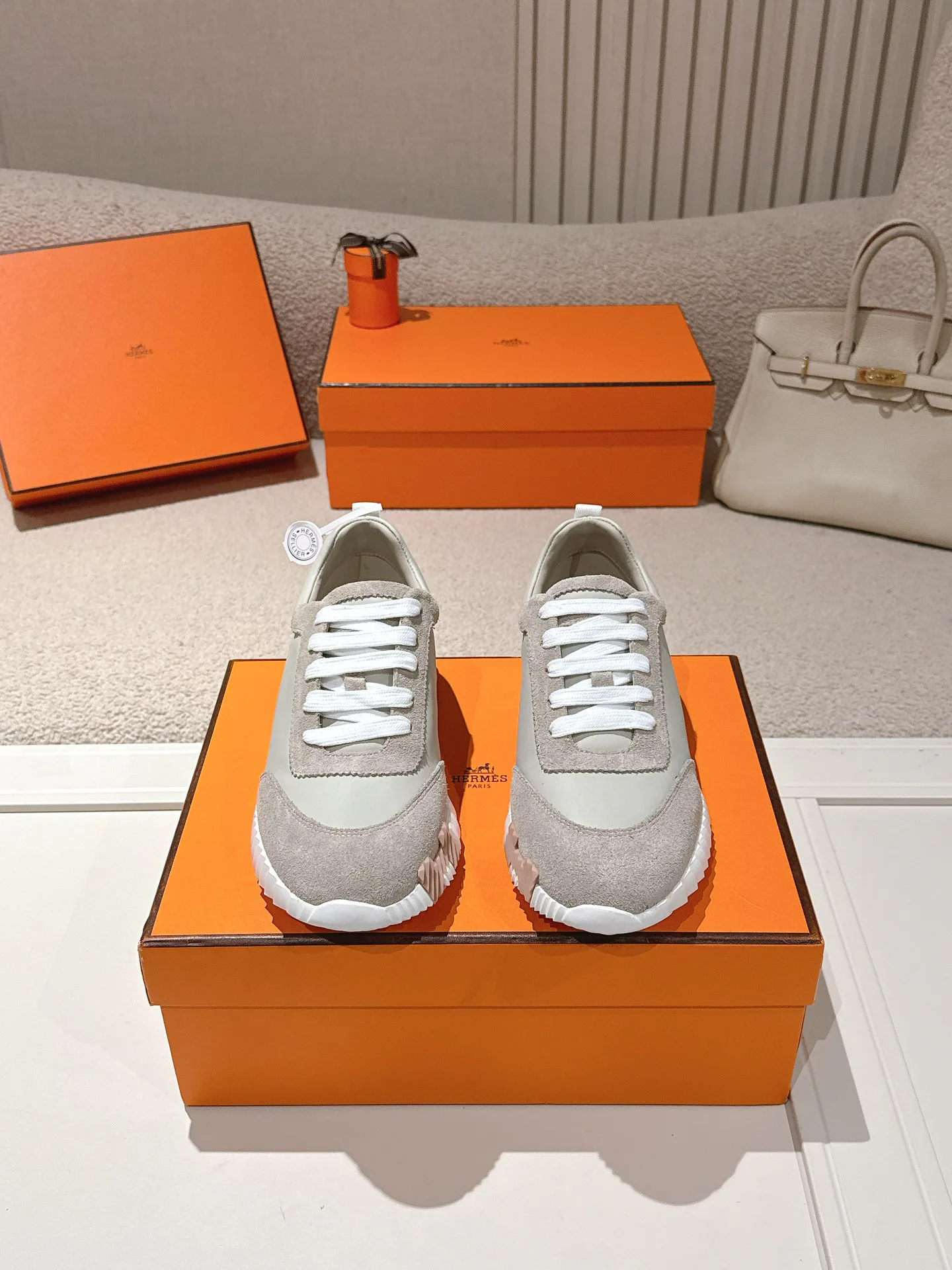 Кроссовки Женские Hermes 2380910