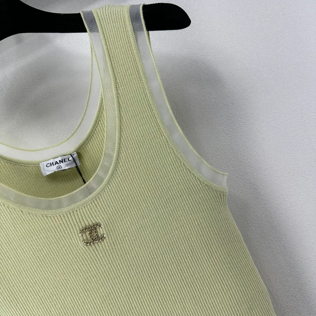 Жилеты Женские Chanel 11455098