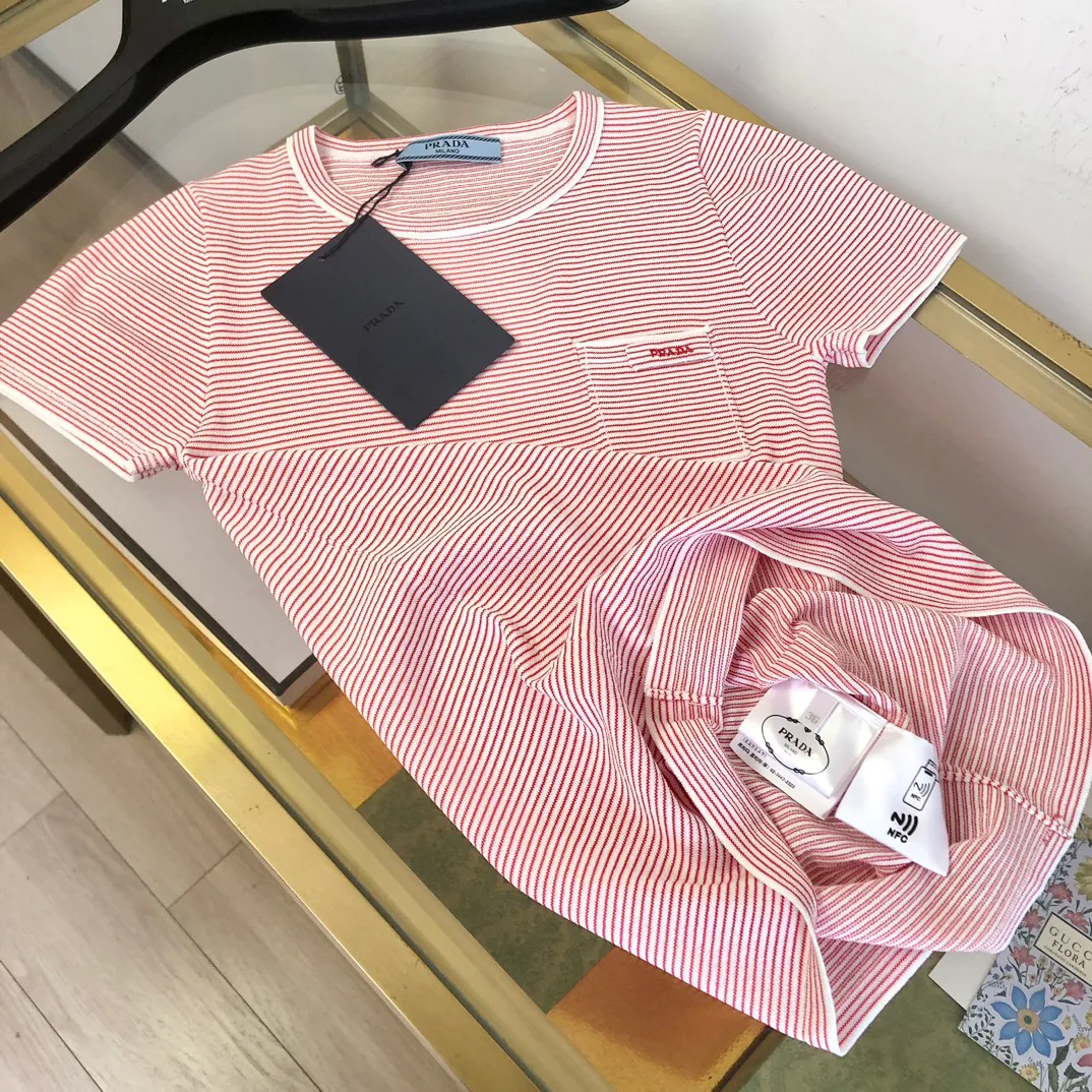 Футболки Женские Prada 12930260