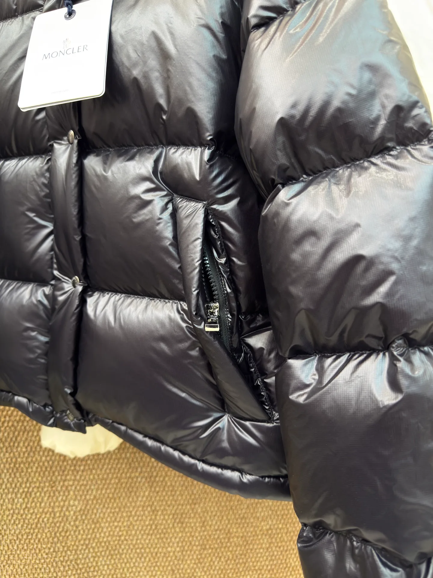 Куртки И Пуховики Женские Moncler 18891838