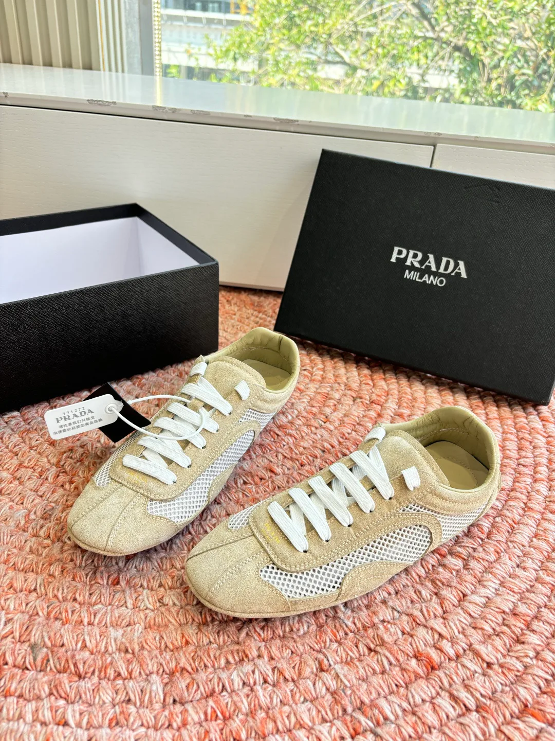 Кроссовки Женские Prada 10446978