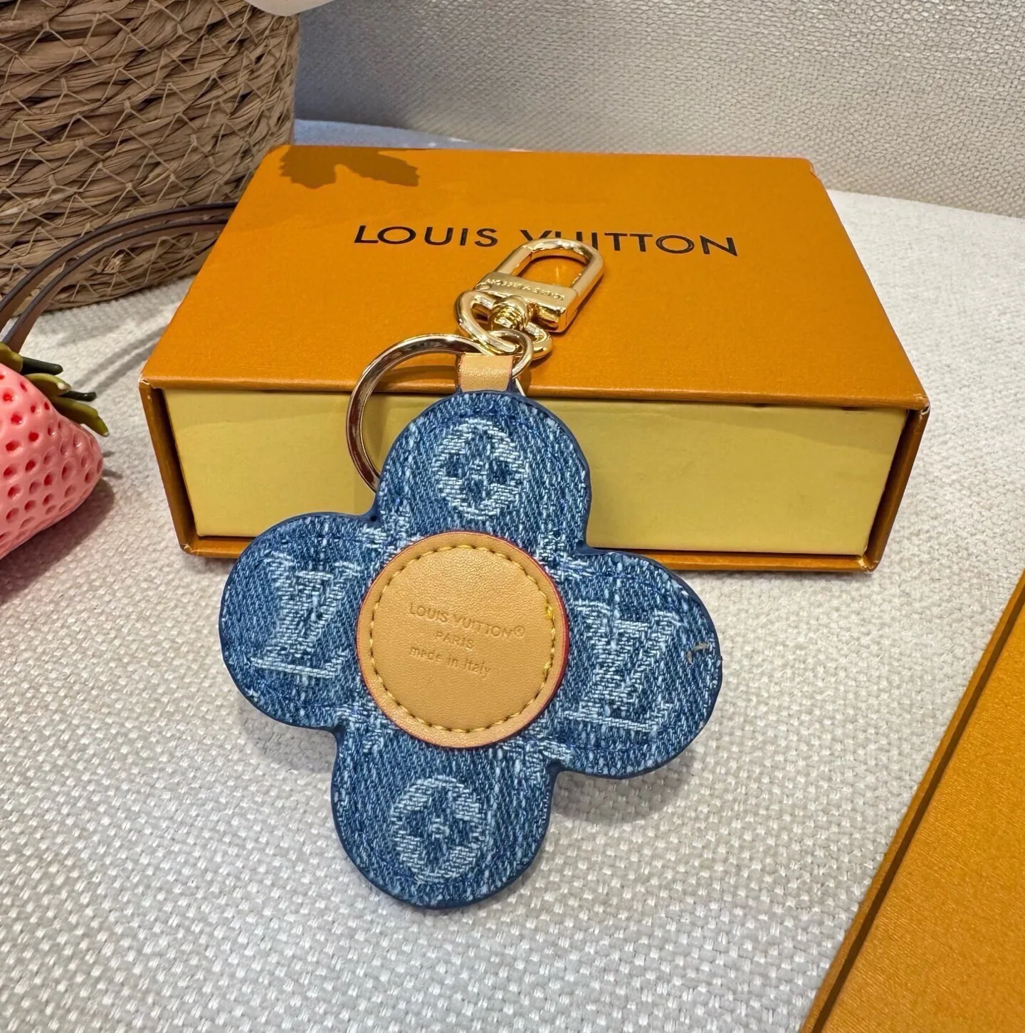 Ключницы Louis Vuitton 18013305