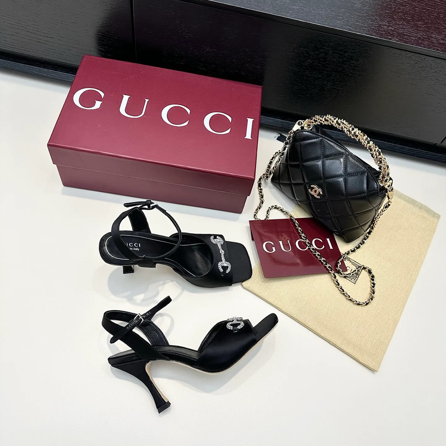 Босоножки Женские Gucci 17614705