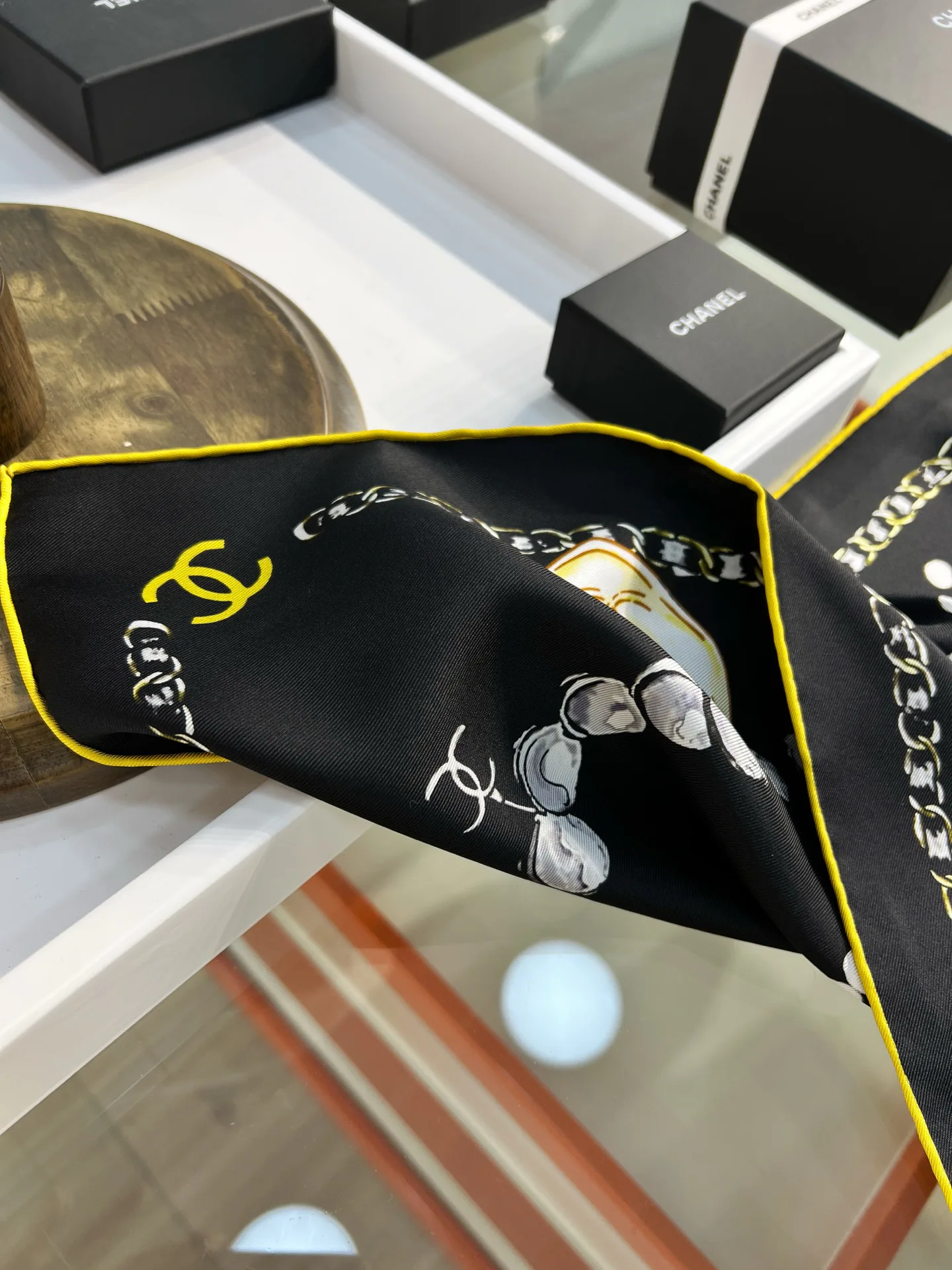 Платки Chanel 11616363